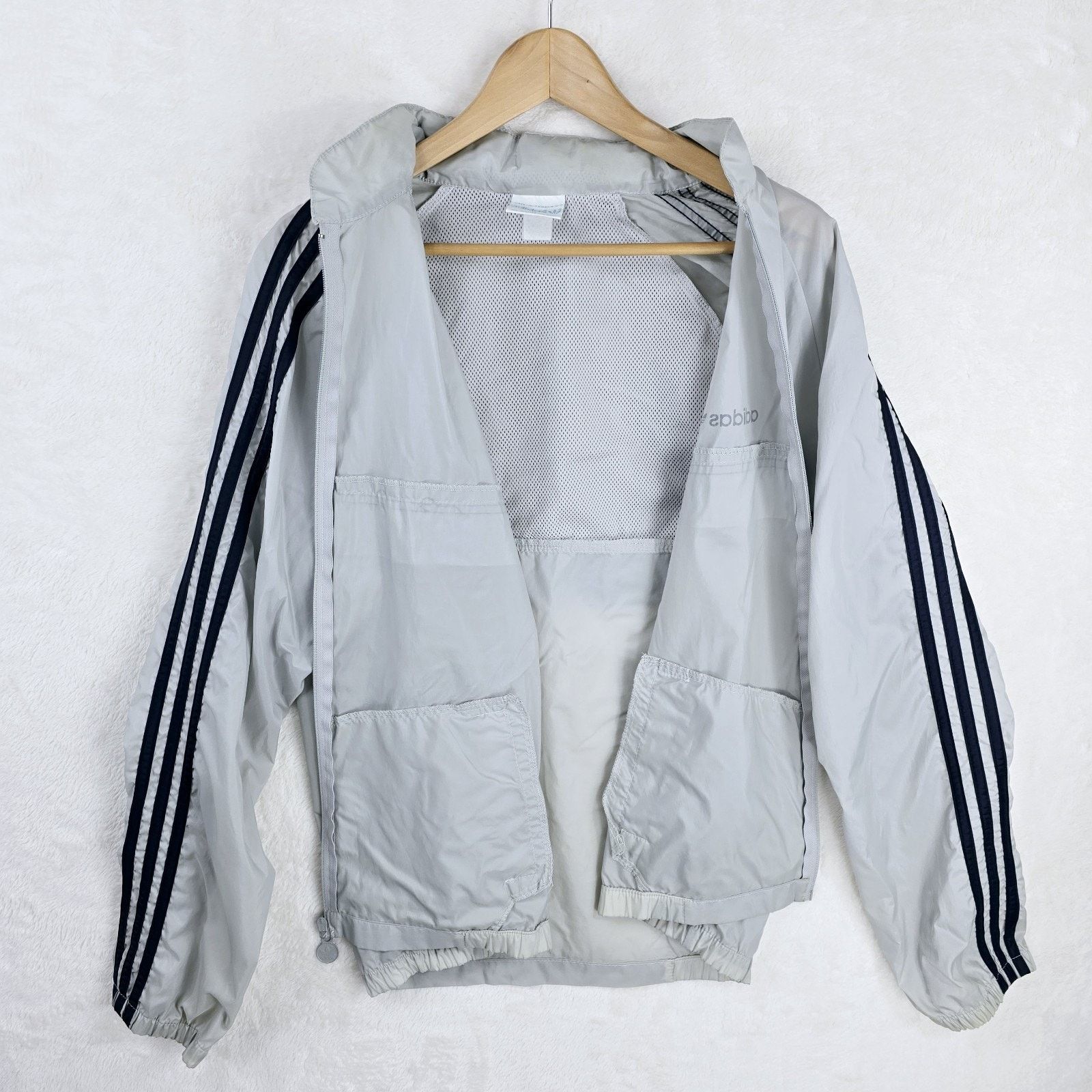 Adidas Vintage 80s Adidas Full Zip Windbreaker Mens Jacket Large Size US L / EU 52-54 / 3 - 6 Thumbnail