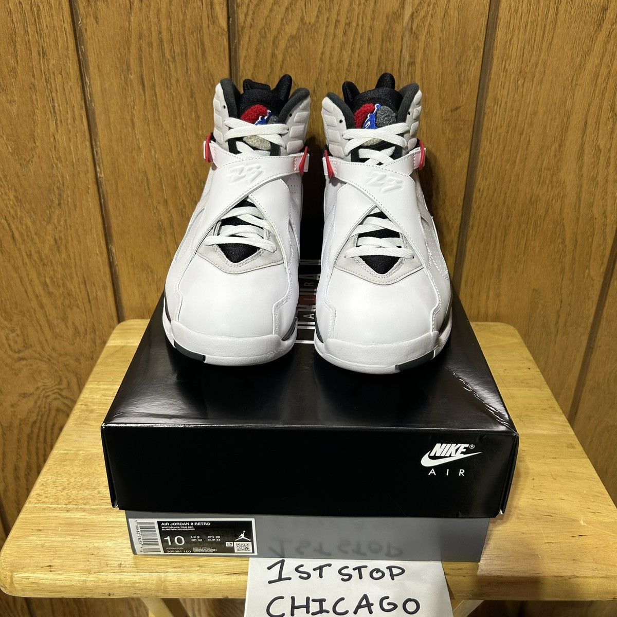 Jordan Brand Nike Air Jordan 8 Retro Bugs Bunny 2025 305381-100 Sz 10 NEW Size US 10 / EU 43 - 2 Thumbnail