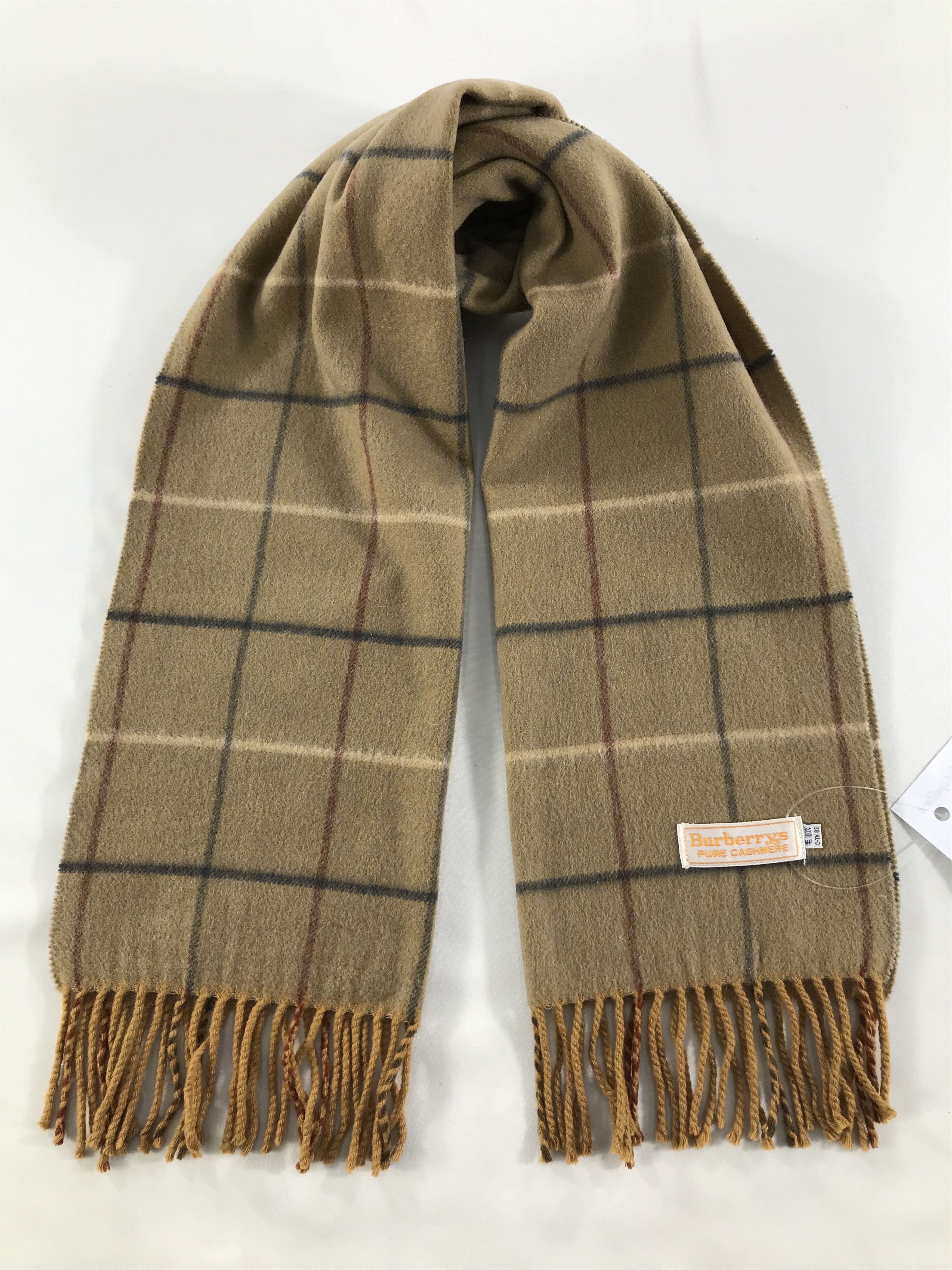 Burberry Vintage Burberry Scarf/Muffler/Neckwear MF1371 Size ONE SIZE - 1 Thumbnail