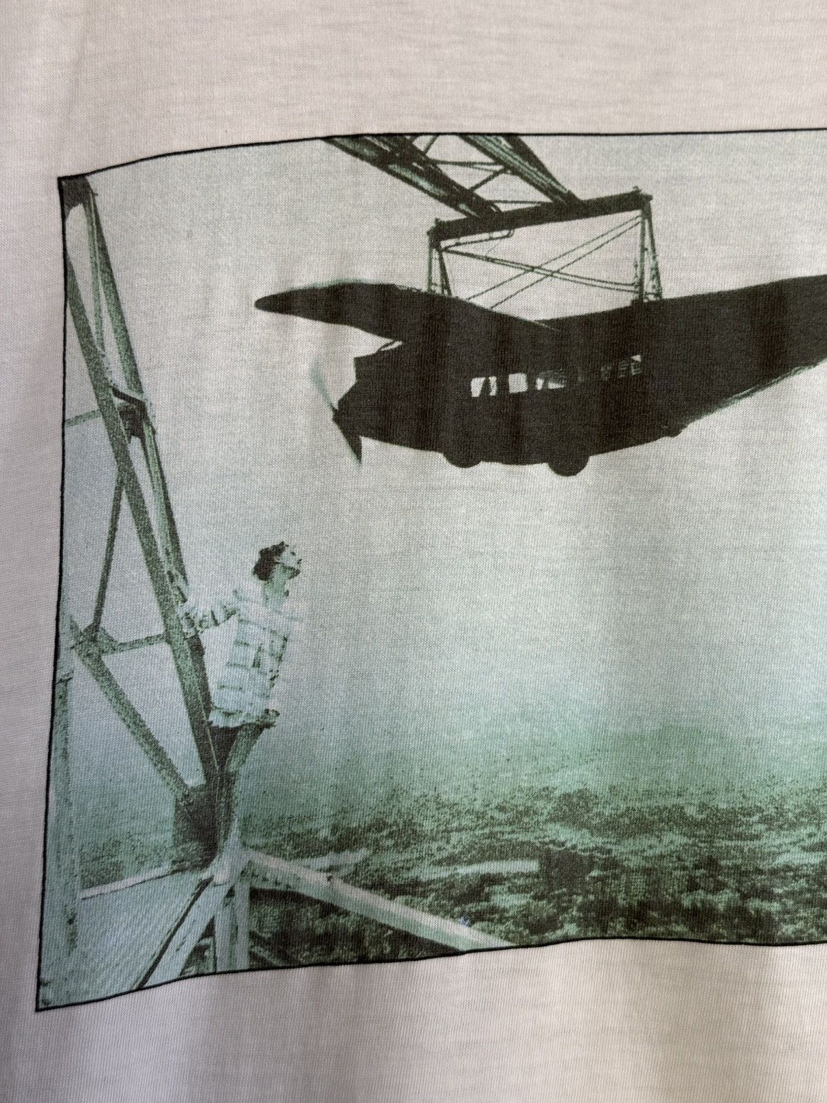 Emporio Armani Thrashed Vintage 90s Emporio Armani Photo Tee Size US L / EU 52-54 / 3 - 4 Thumbnail