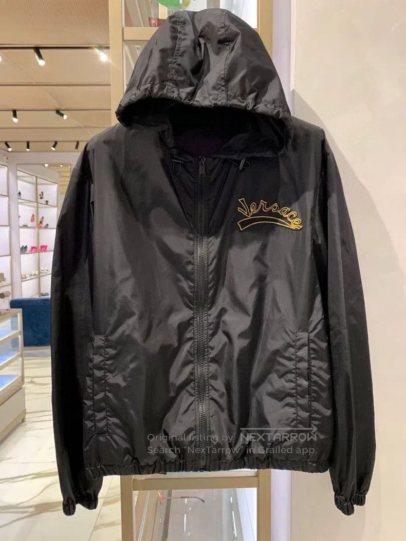 Versace Versace Main line hooded thin windproof jacket jacket Size US L / EU 52-54 / 3 - 9 Thumbnail