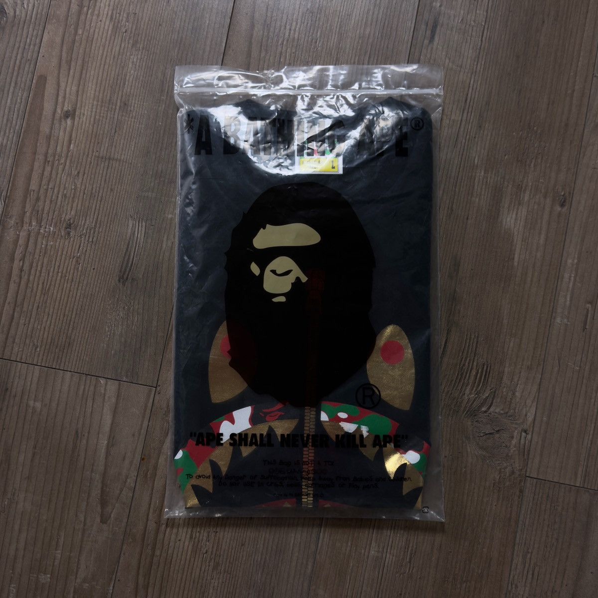 Bape Bape Shark 4th Anniversary Dubai Tee Black 2023 Size US L / EU 52-54 / 3 - 2 Thumbnail