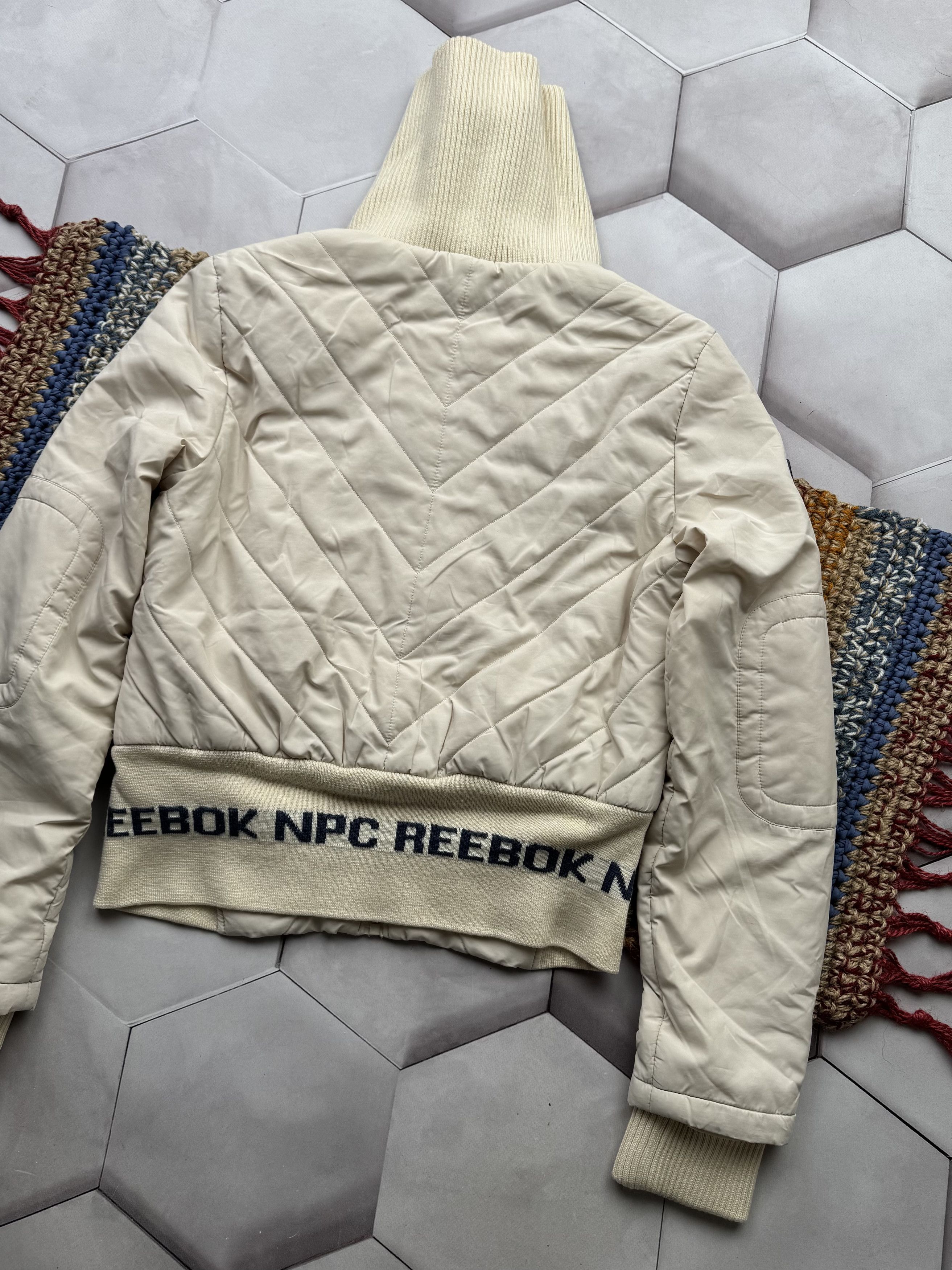 Reebok Reebok Vintage Cropped Jacket (ES9)(G7) Size M / US 6-8 / IT 42-44 - 10 Thumbnail