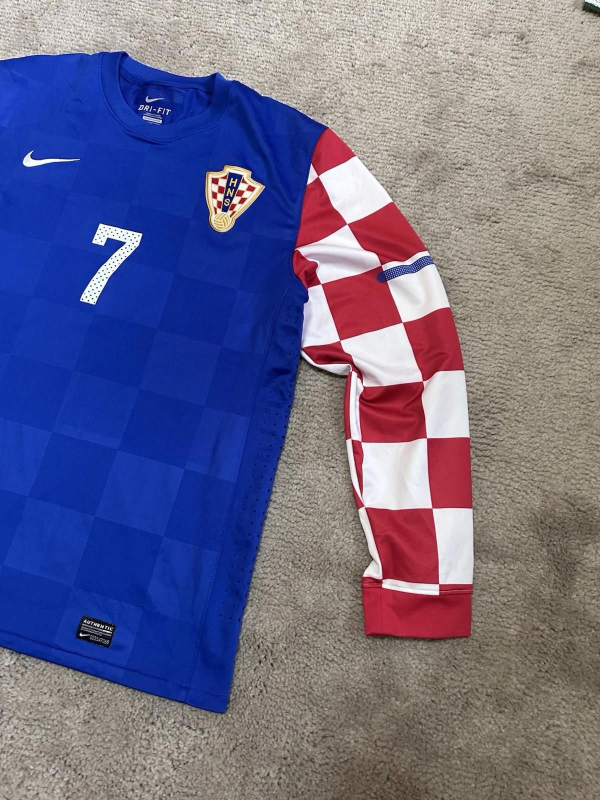 Nike 2010-2012 Nike Croatia #7 Rakitić Away Player Match Issue Size US L / EU 52-54 / 3 - 4 Thumbnail