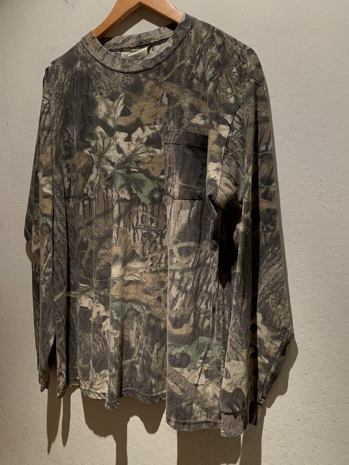 *RARE* Vintage Mossy Oak Camo Long Sleeve Pocket T-Shirt XL