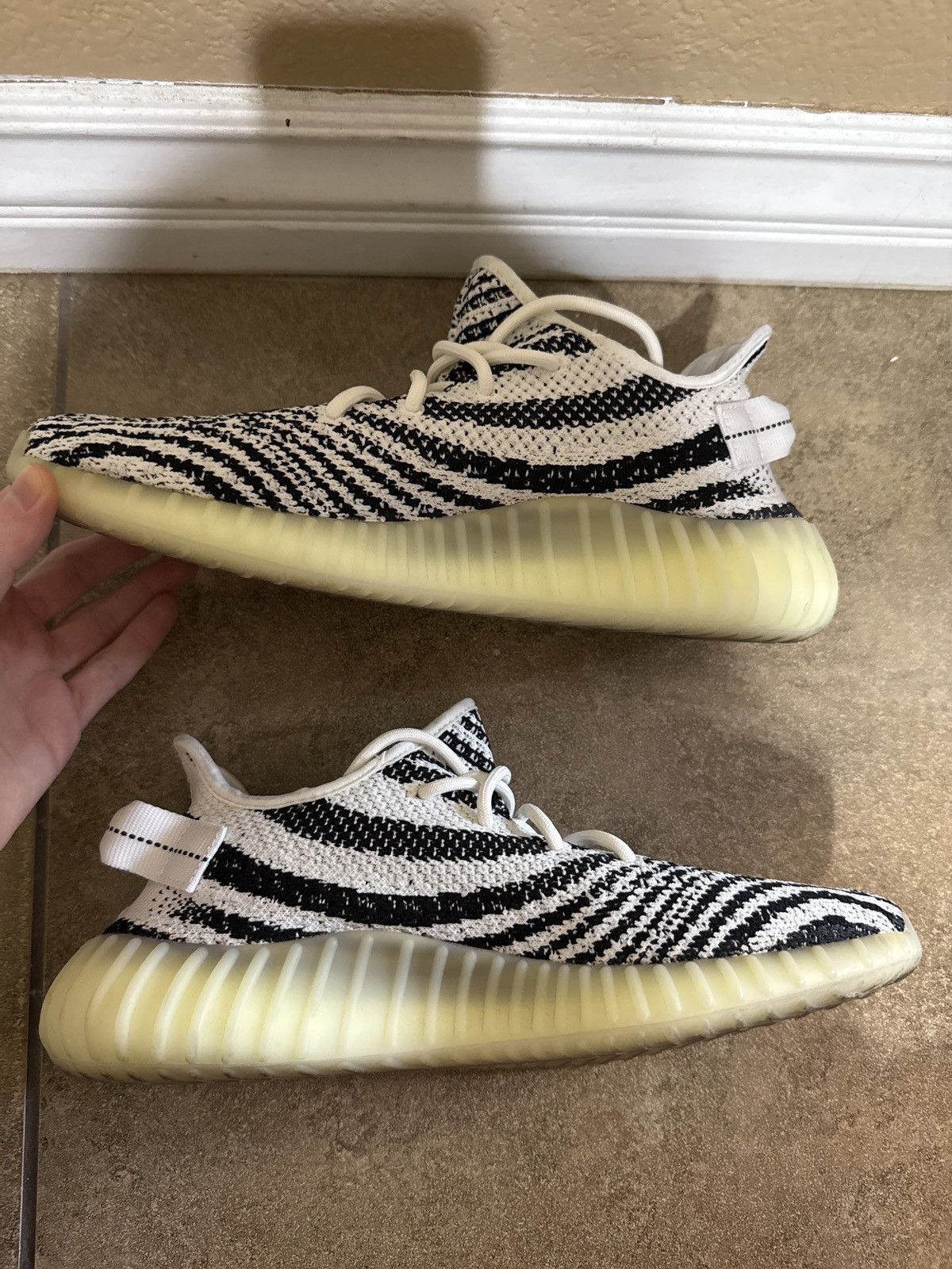 Yeezy Yeezy Boost 350 V2 Zebra Size US 9.5 / EU 42-43 - 1 Thumbnail