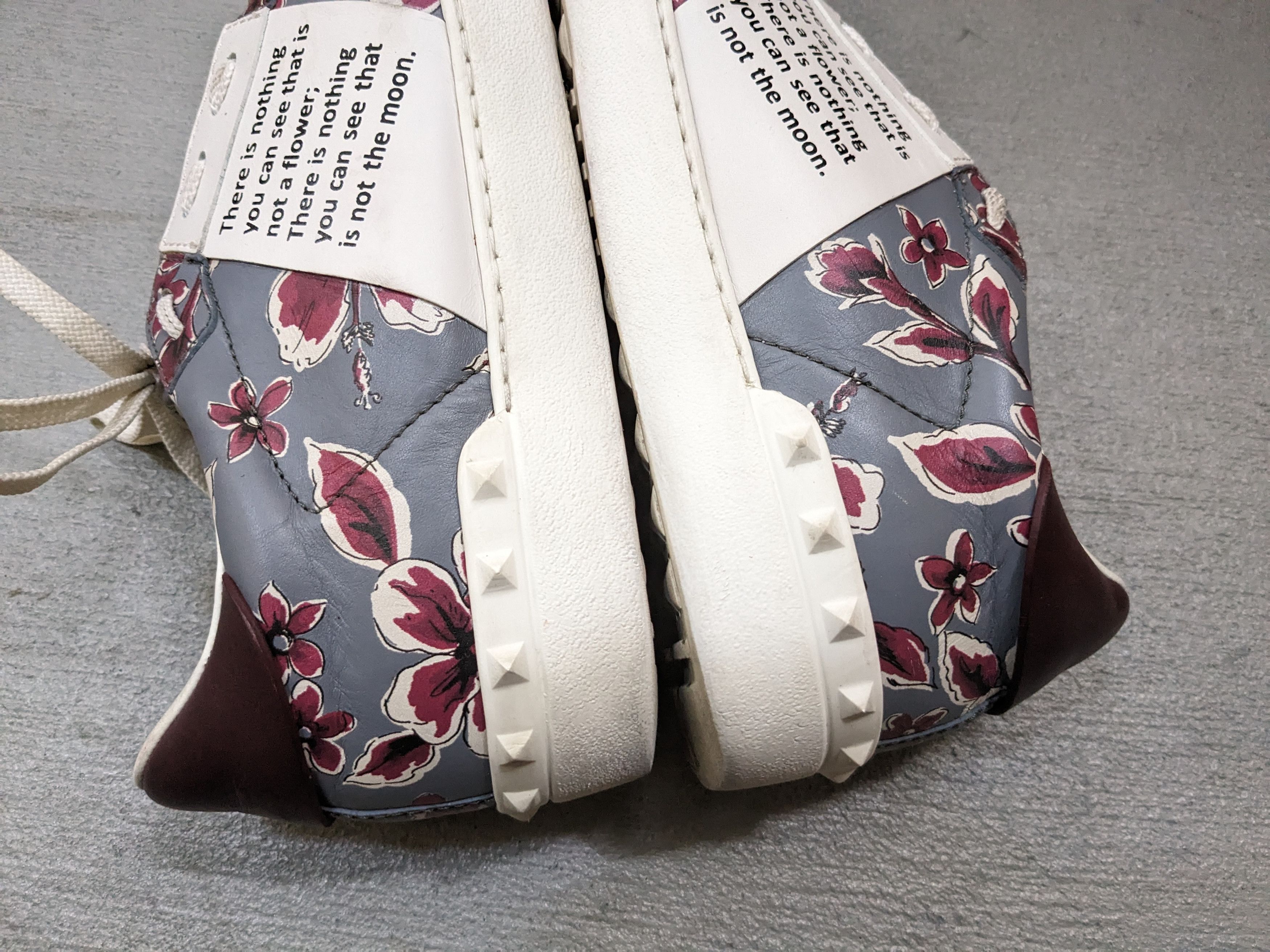 Valentino Valentino Rockstud Sneakers 9.5 42.5 Floral Gray Leather Size US 9.5 / EU 42-43 - 11 Thumbnail
