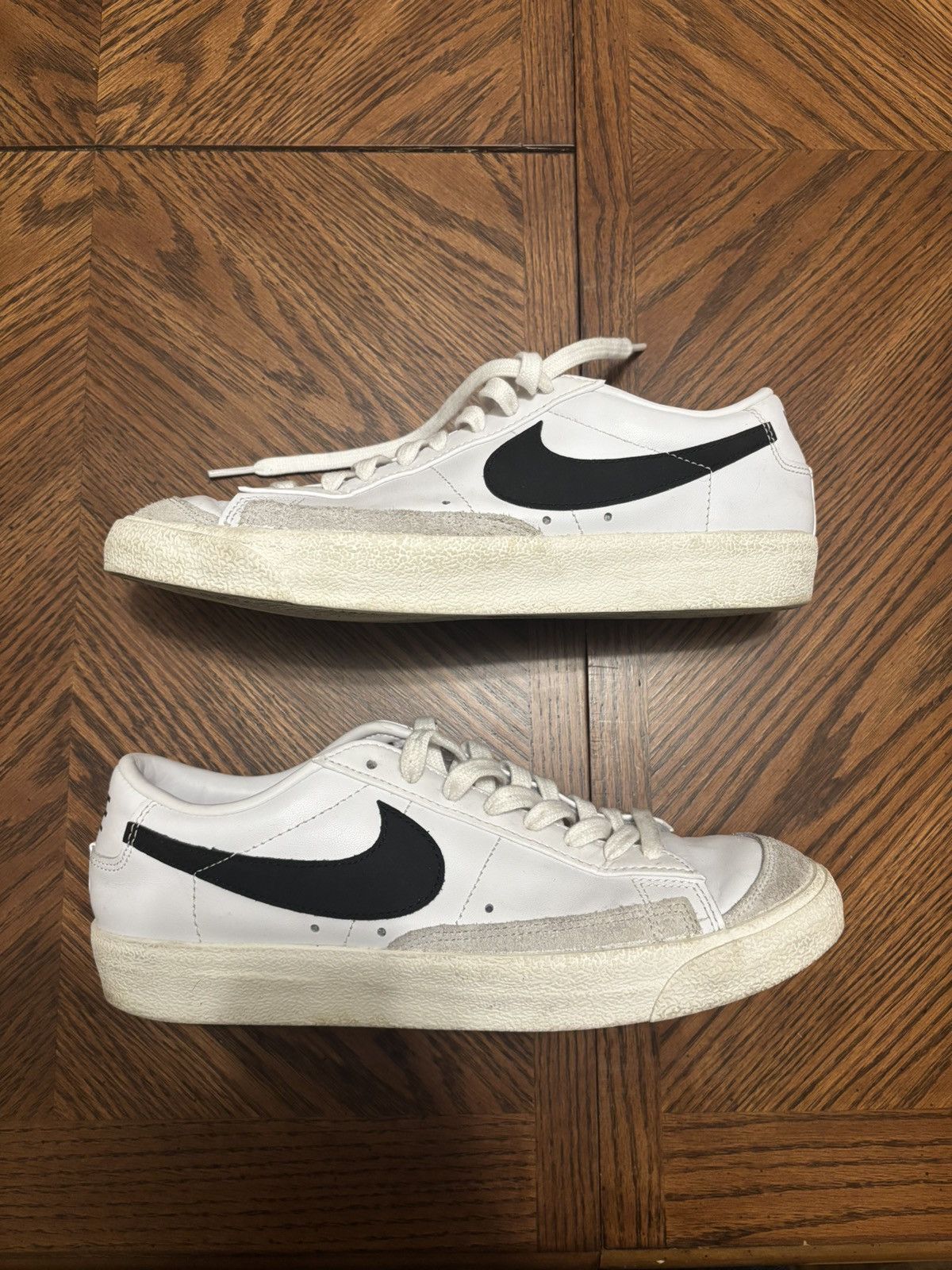 Nike Lowtop nike blazer Size US 9 / EU 42 - 1 Thumbnail