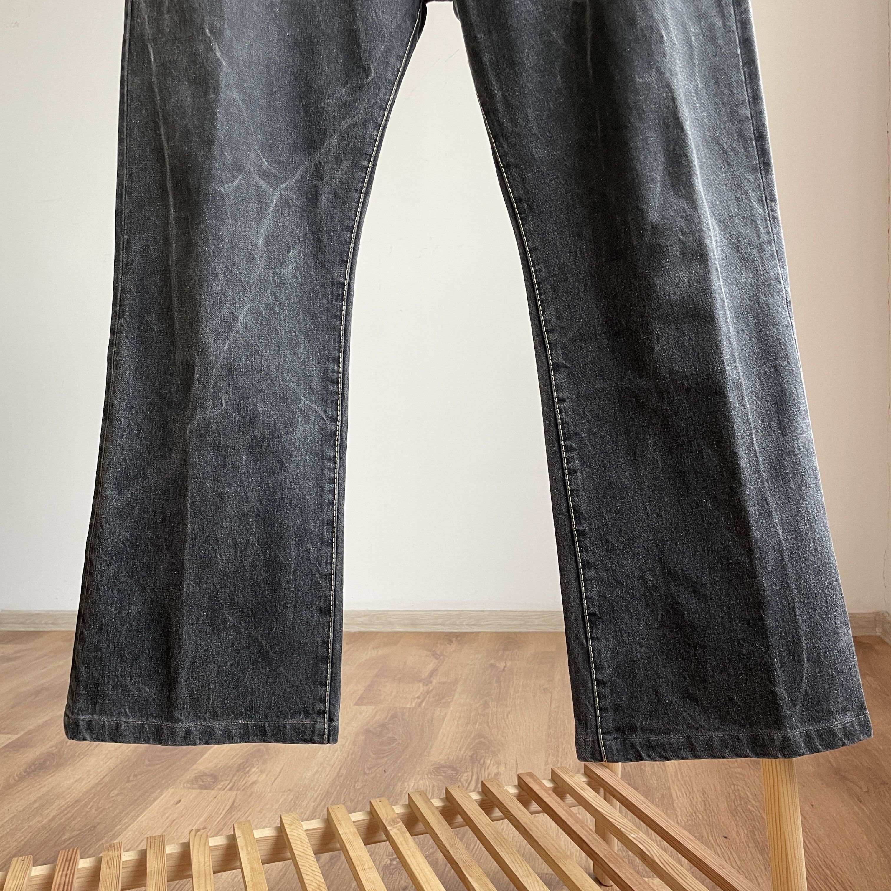 Neil Barrett Neil Barrett Vintage Bootcut Distressed Washed Black Denim Size US 38 / EU 54 - 7 Thumbnail