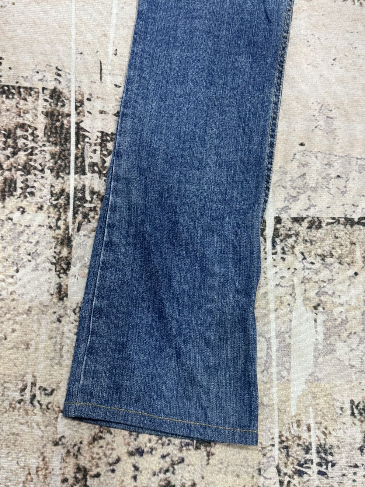 Louis Vuitton vintage LV jeans made in Italy Size US 29 - 2 Thumbnail