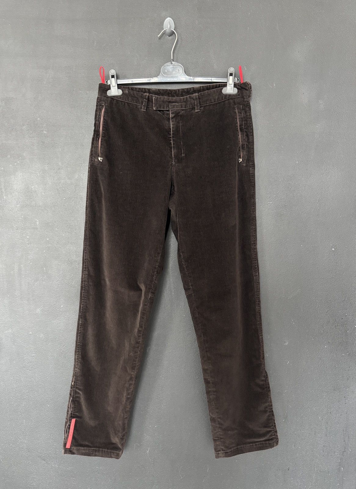 Prada Prada Velvet Jeans Red Tab Logo Size US 32 / EU 48 - 1 Thumbnail