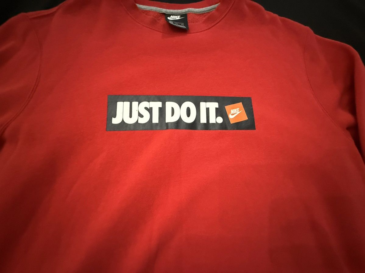 Nike Nike Just Do It box red sweatshirt size XXL Size US XXL / EU 58 / 5 - 2 Thumbnail