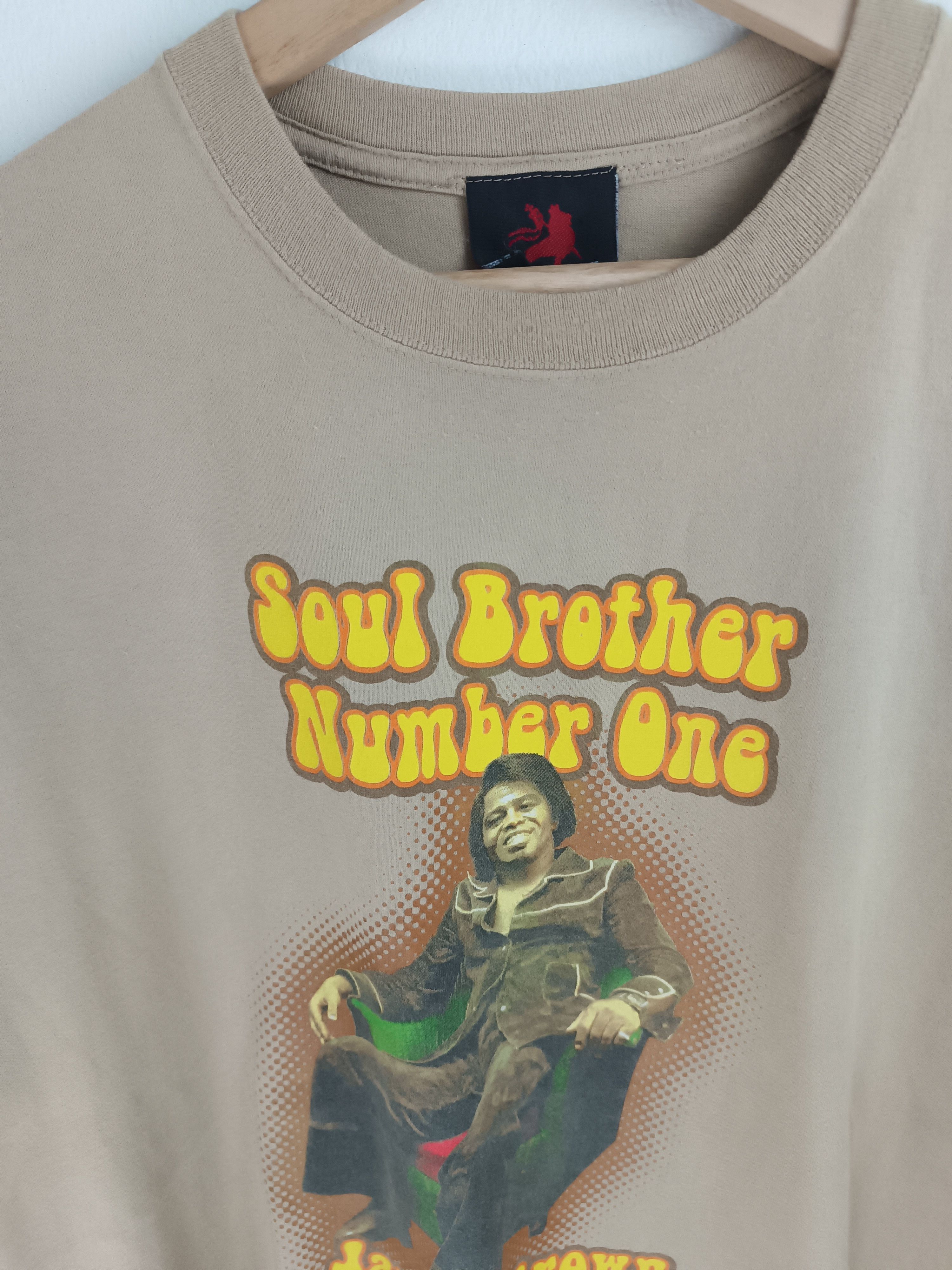 Rap Tees VINTAGE 2000s JAMES BROWN SOUL BROTHER aretha stevie berry Size US L / EU 52-54 / 3 - 7 Thumbnail