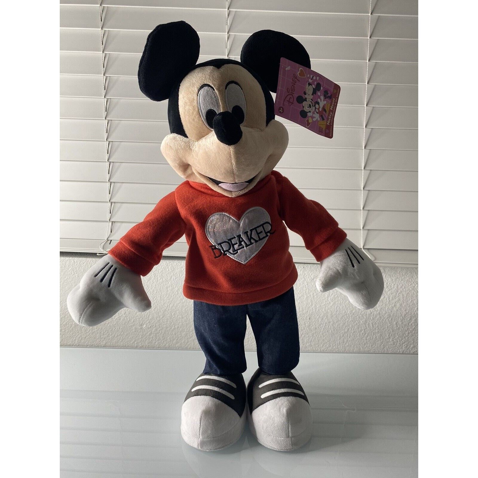 Disney Disney Valentine Mickey Door greeter’s (New) Size ONE SIZE - 1 Thumbnail