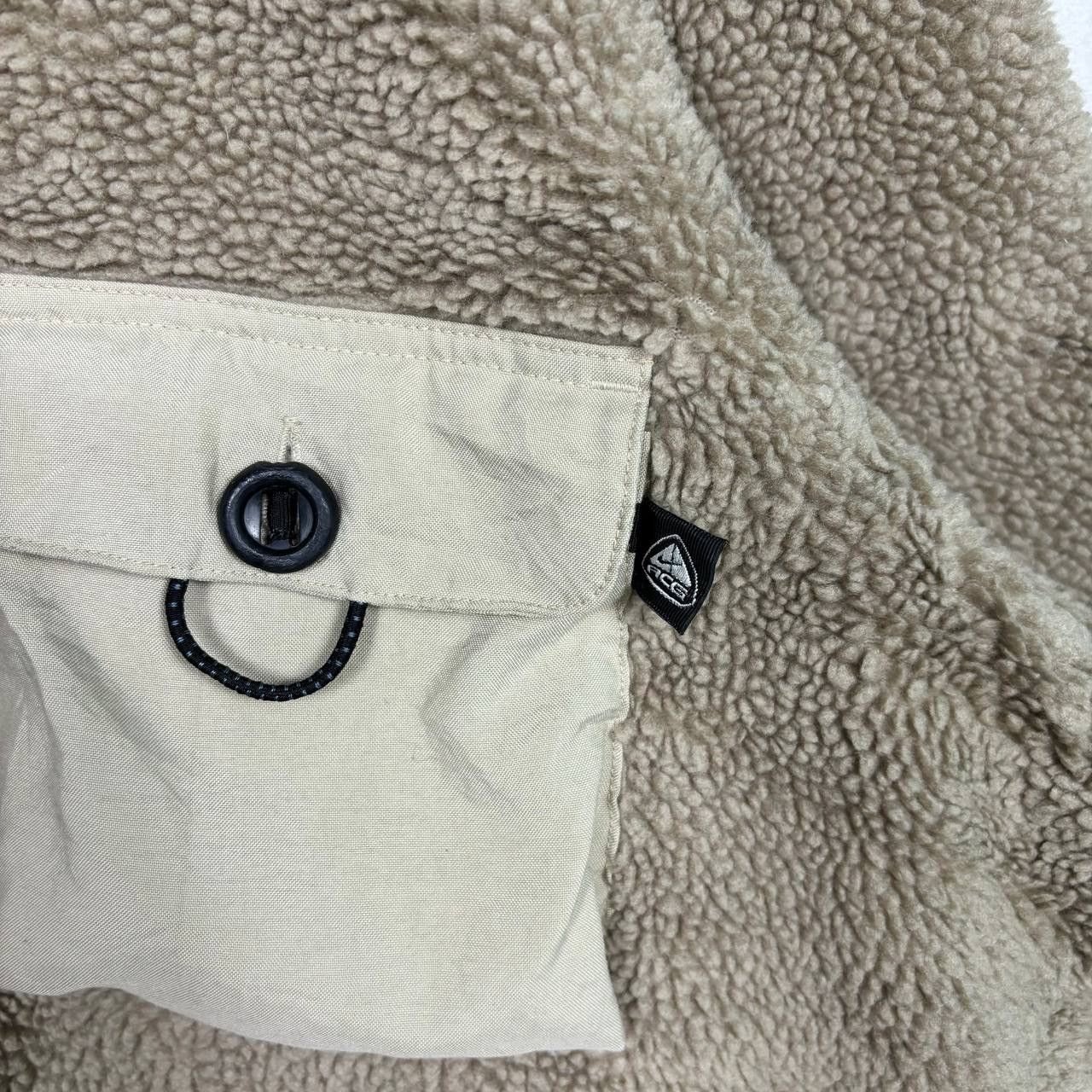 Nike ACG Nike ACG Deep Pile Fleece Henley Pullover Tan XL Gorpcore Size US XL / EU 56 / 4 - 8 Thumbnail