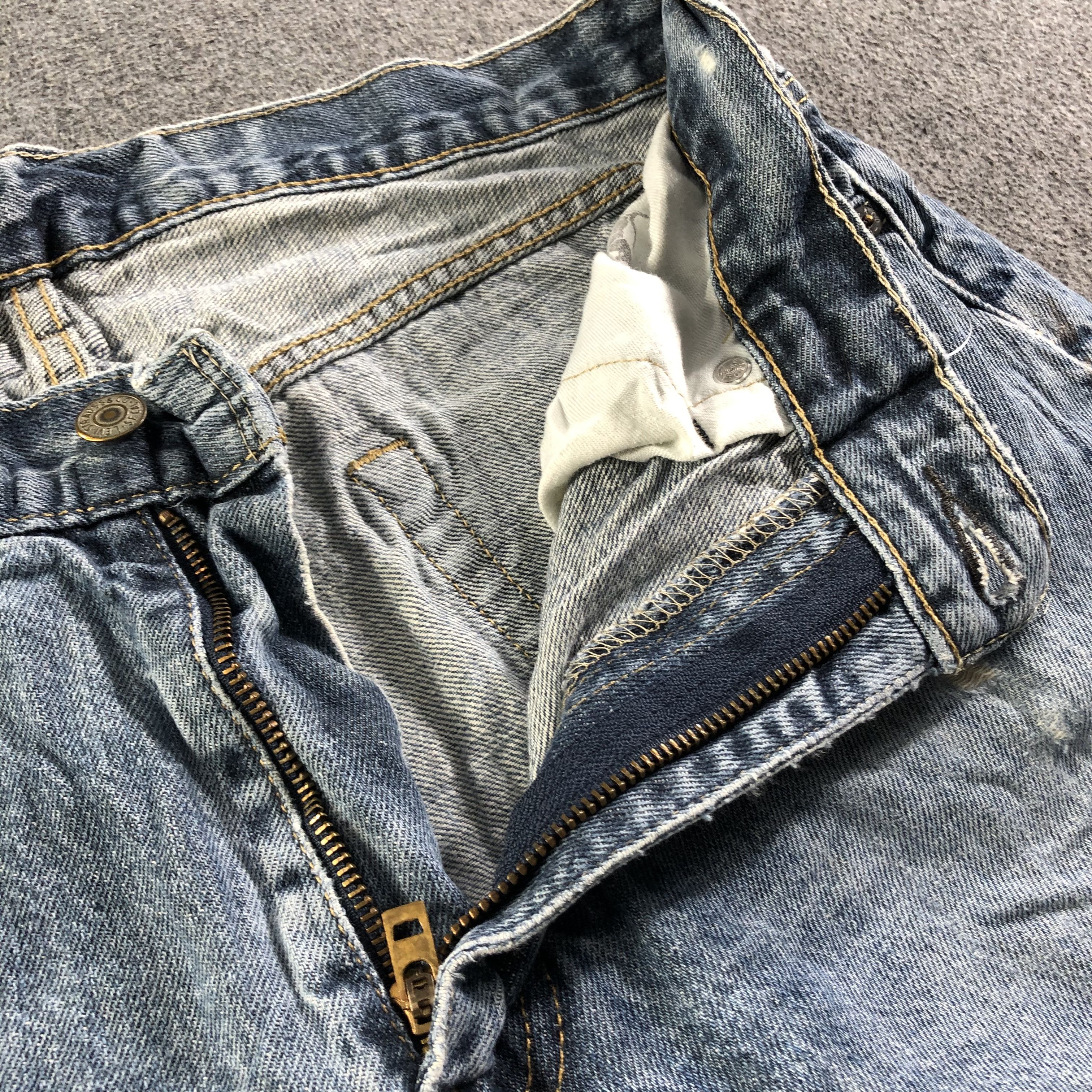Levi's Vintage Blue Wash Levis 559 Jeans-J3314 Size US 35 - 9 Thumbnail