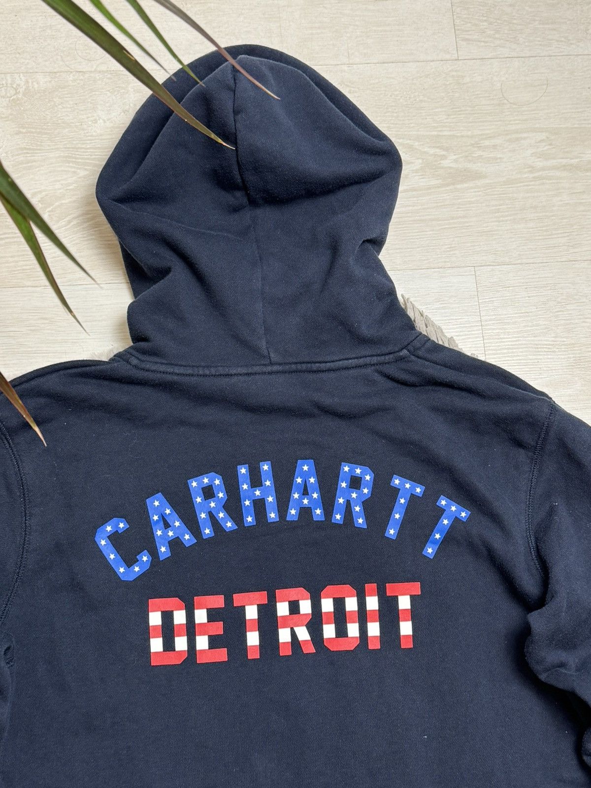 Carhartt × Vintage Carhartt Vintage Boxy Fit Hoodie Center Logo Y2K Size US S / EU 44-46 / 1 - 5 Thumbnail