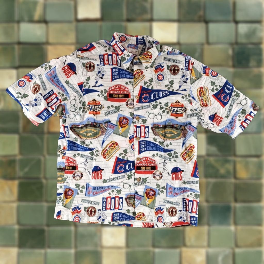Reyn Spooner Reyn Spooner Sports Chicago Cubs AOP Legacy Short Sleeve Button Up Shirt Mens XL Multicolor Size US XL / EU 56 / 4 - 1 Thumbnail