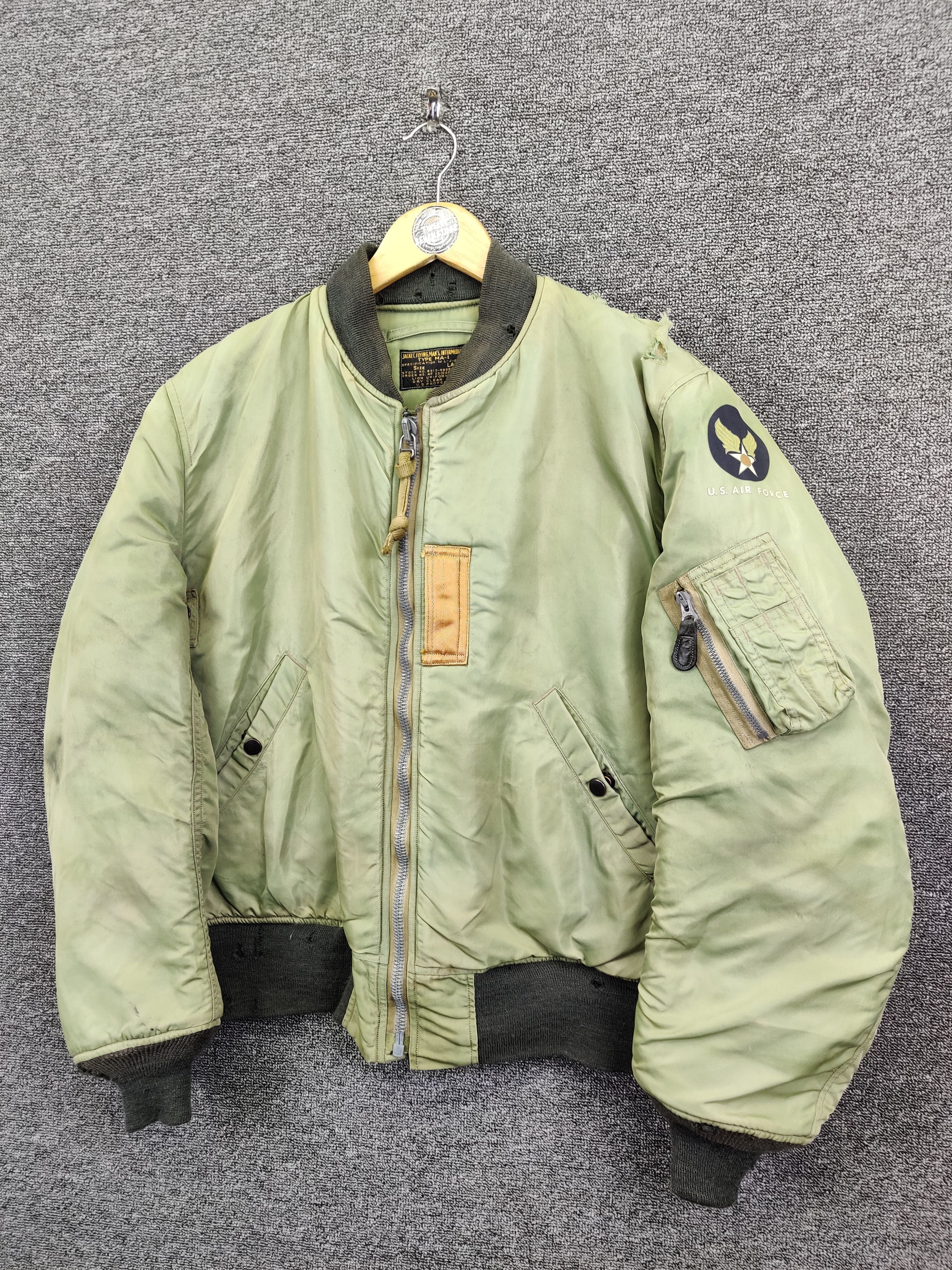 Buzz Rickson's Vintage Buzz Rickson's Distressed Ma-1 Flight Jacket Size US L / EU 52-54 / 3 - 2 Thumbnail