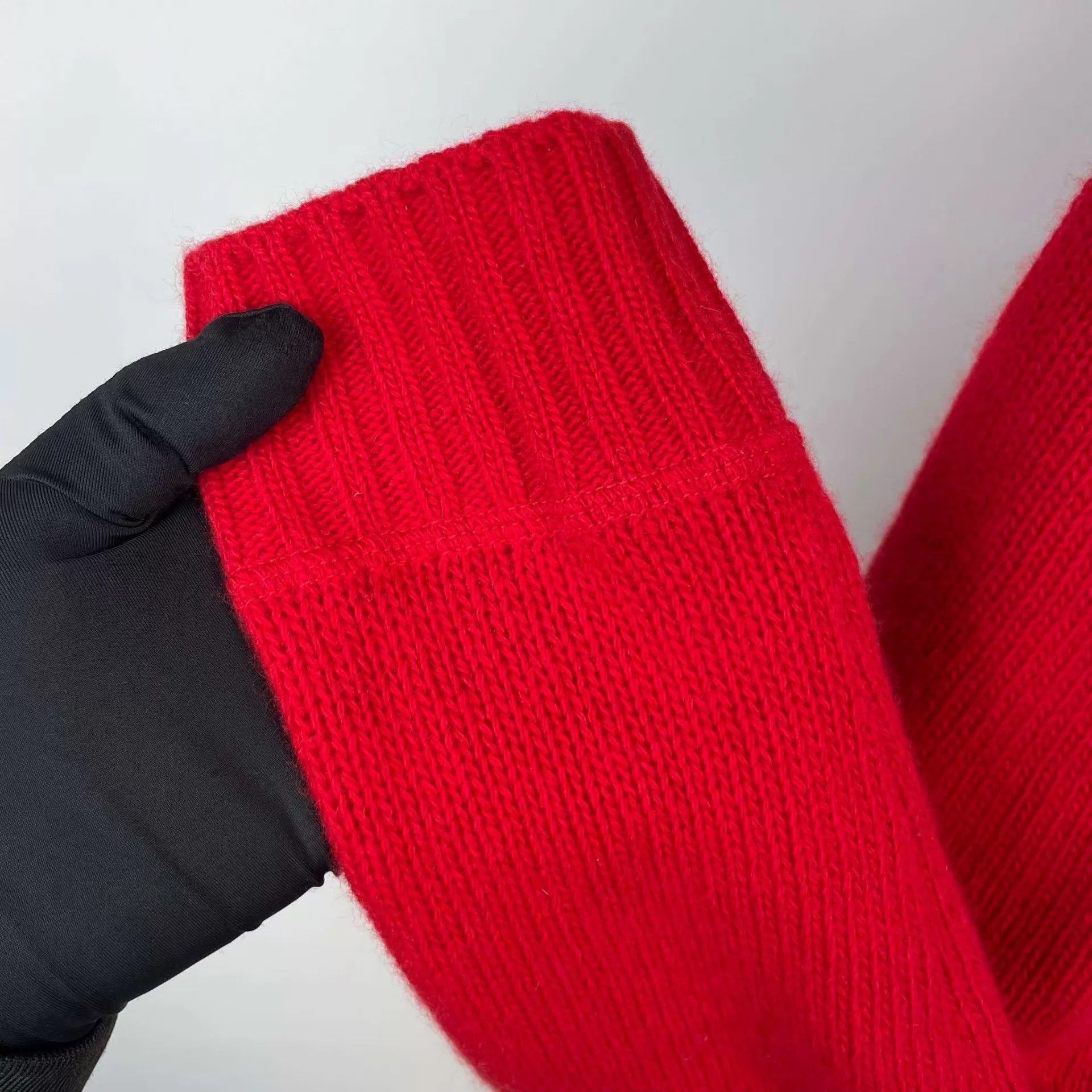 Prada Prada Red Sweater 36 Size XS / US 0-2 / IT 36-38 - 9 Thumbnail