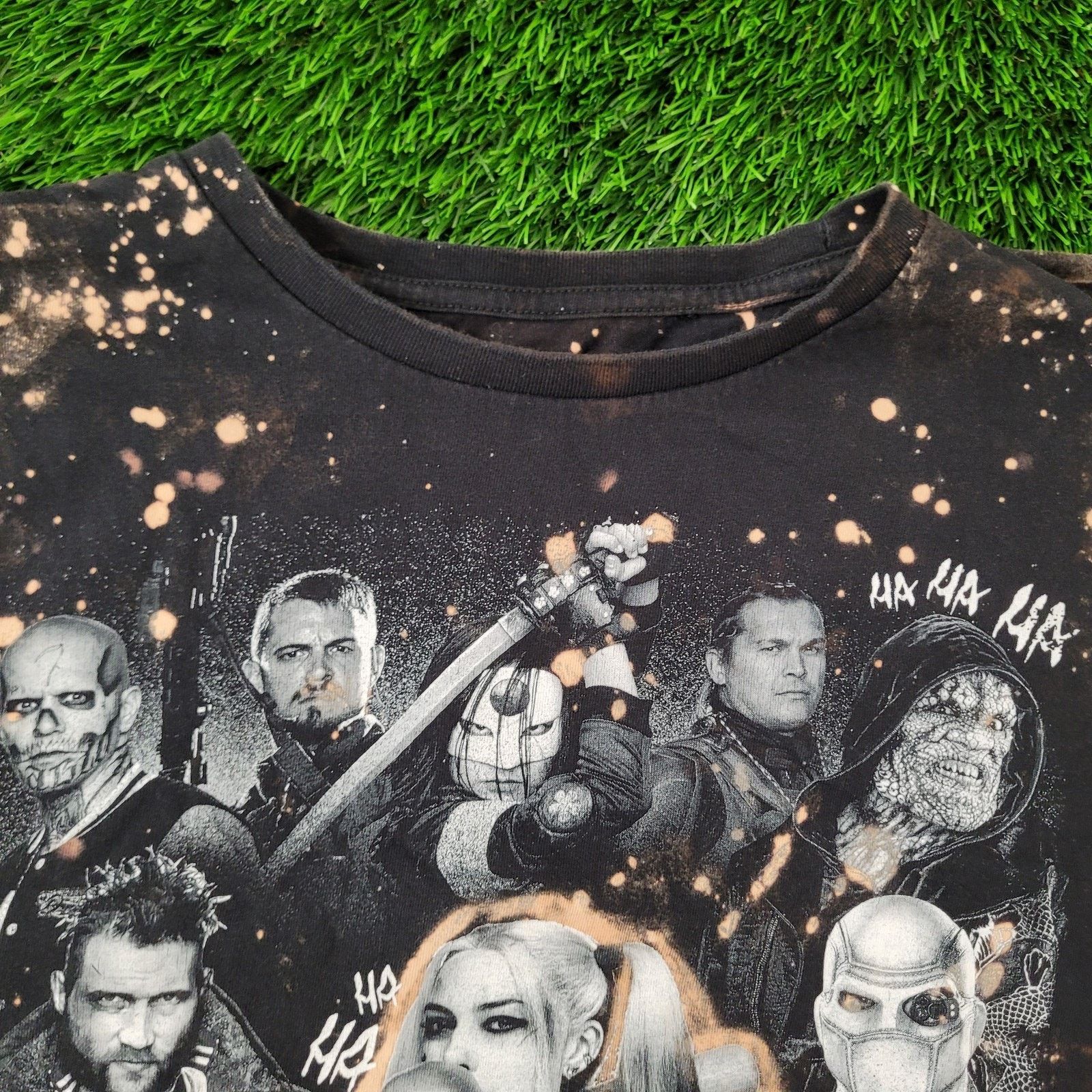 Other Suicide-Squad Harley-Quinn Shirt Womens 2XL 27x26 Baggy Boxy Size XXL / US 16-18 / IT 52-54 - 2 Thumbnail