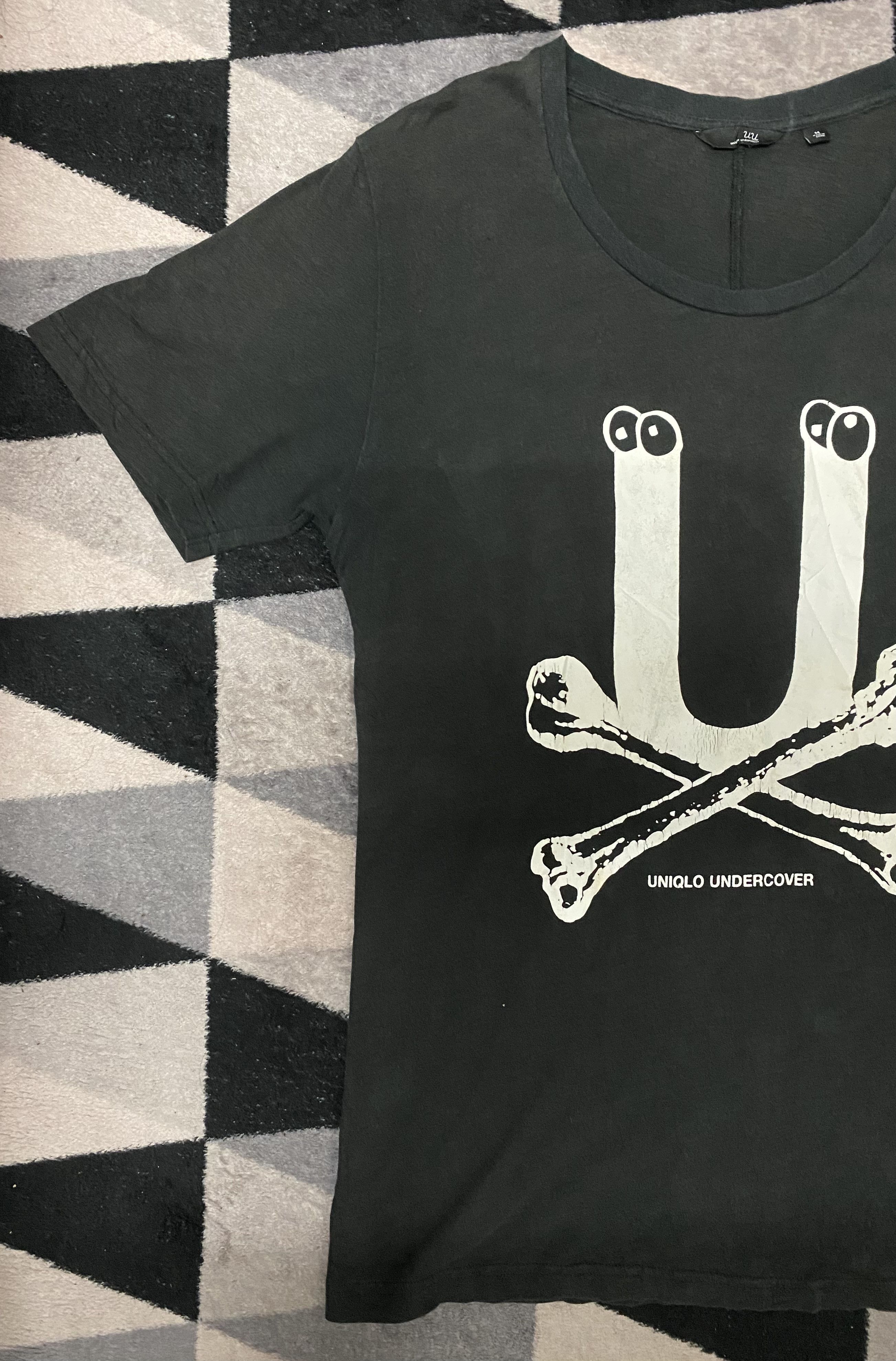 Undercover × Uniqlo Uniqlo Undercover Print Logo Short sleeve Shirts Size US M / EU 48-50 / 2 - 4 Thumbnail