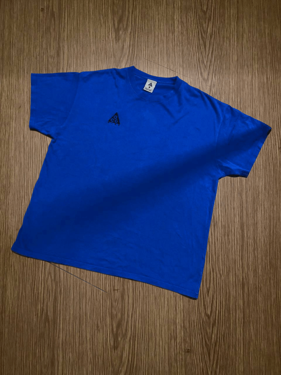 Nike Mens Vintage Nike T Shirt y2k streetwear Size US XL / EU 56 / 4 - 1 Thumbnail