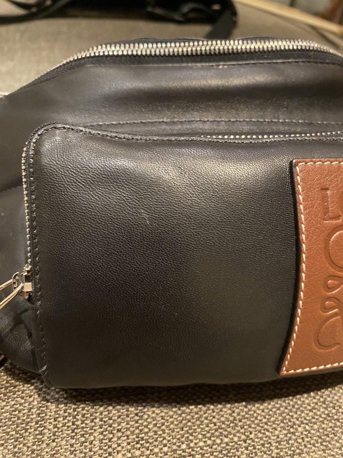 Loewe Deal‼️LOEWE Leather puffy crossbody waistbag bumbag Size ONE SIZE - 6 Thumbnail