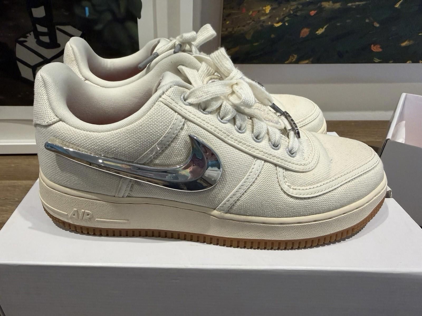 Travis Scott x Nike Air Force 1 Sail - Size 8 - AQ4211 101