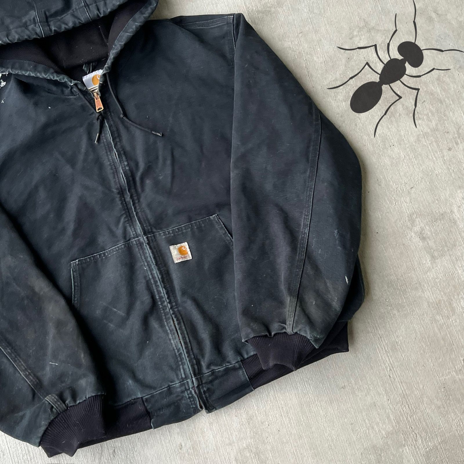Carhartt × Vintage Carhartt J131 BLK faded black hooded work wear jacket Size US XL / EU 56 / 4 - 8 Thumbnail