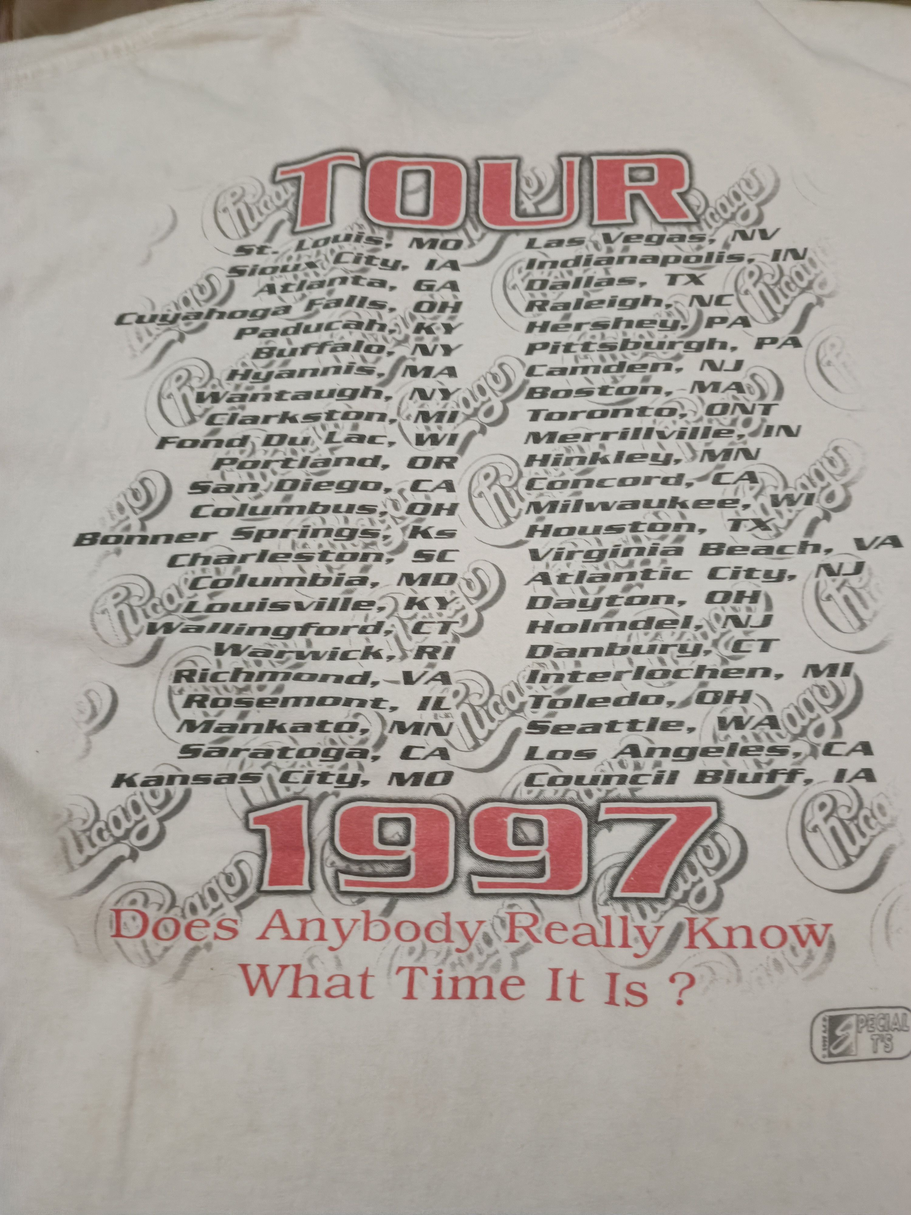 Band Tees × Vintage Vintage CHICAGO Band Logo The Heart of Chicago 1967-1997 Size US XL / EU 56 / 4 - 5 Thumbnail