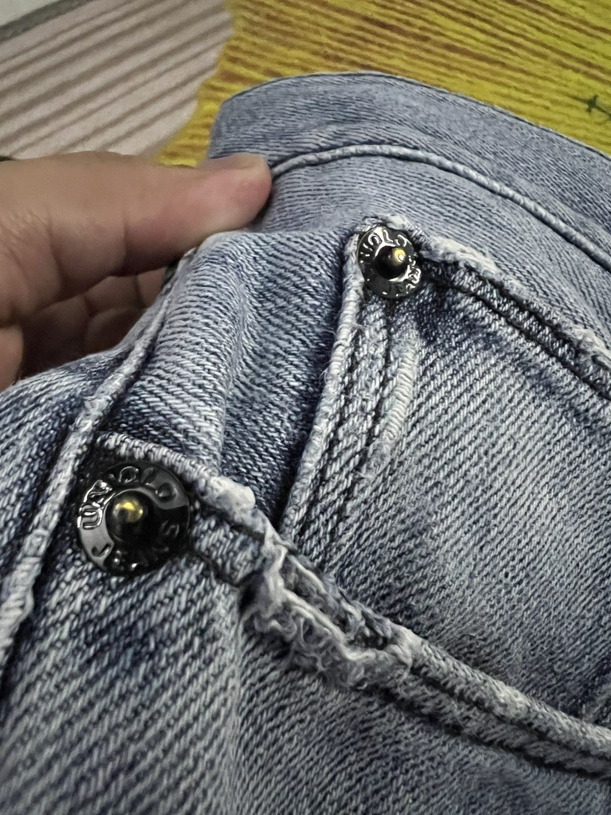 Japanese Brand 💥Vintage Uniqlo Japanese Brand Faded Jean Size US 32 / EU 48 - 13 Thumbnail
