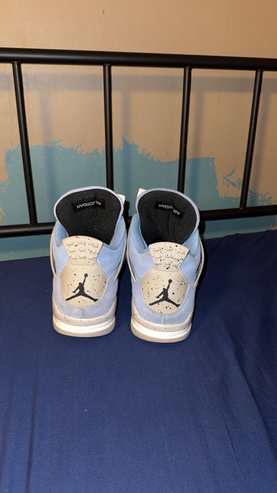 Jordan Brand Jordan 4 University blue/UNC size 10.5 Size US 10.5 / EU 43-44 - 3 Thumbnail