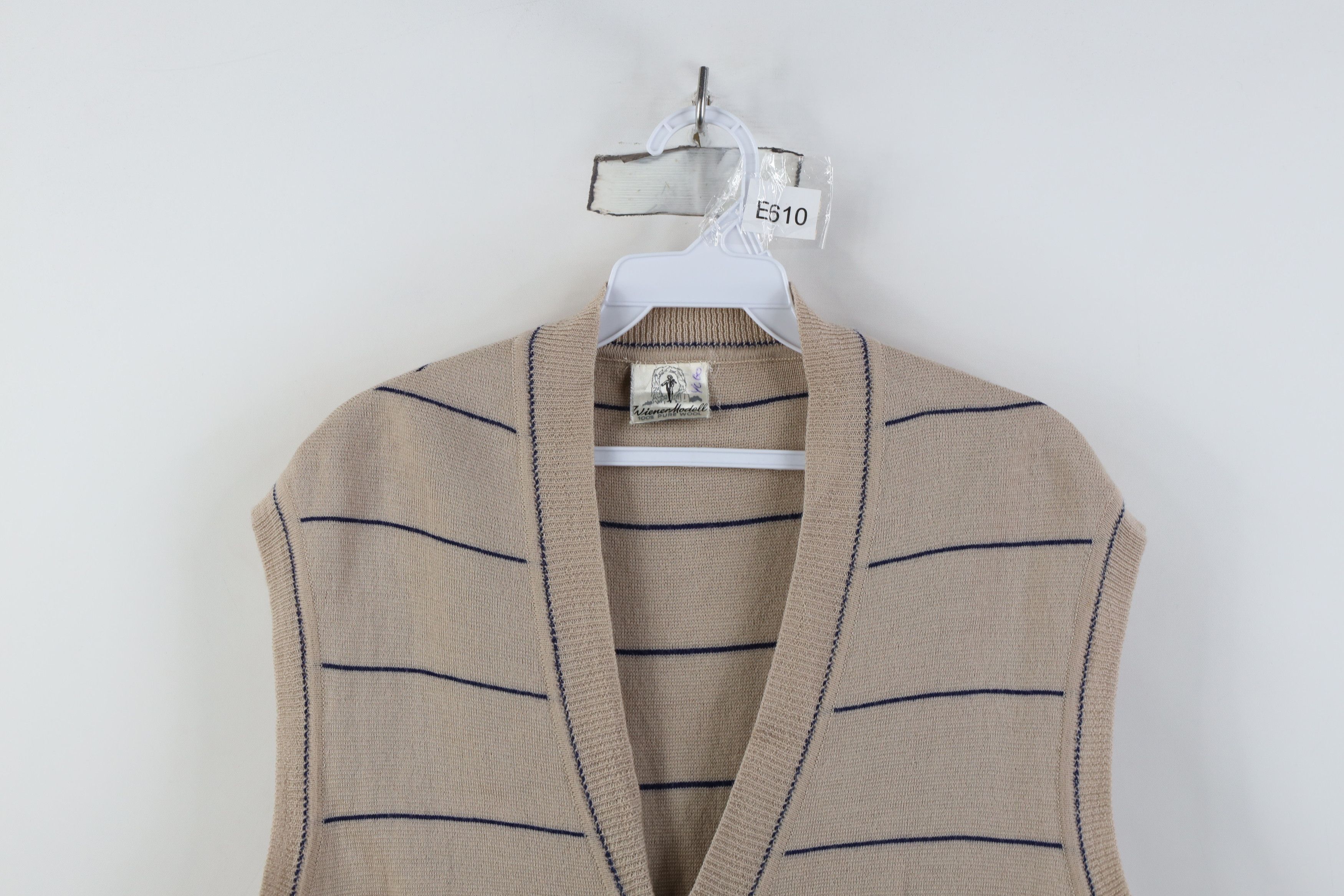 Vintage Vintage 50s 60s Streetwear Striped Cardigan Sweater Vest Size US S / EU 44-46 / 1 - 2 Thumbnail