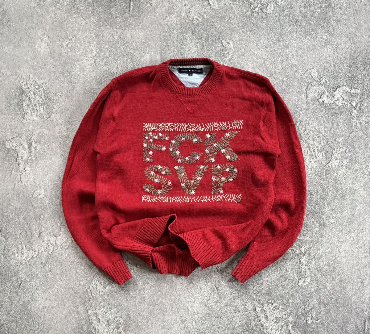 Tommy Hilfiger × Vintage Tommy Hilfiger M FCK SVF red sweater jumper sweatshirt 00s Size US M / EU 48-50 / 2 - 1 Thumbnail