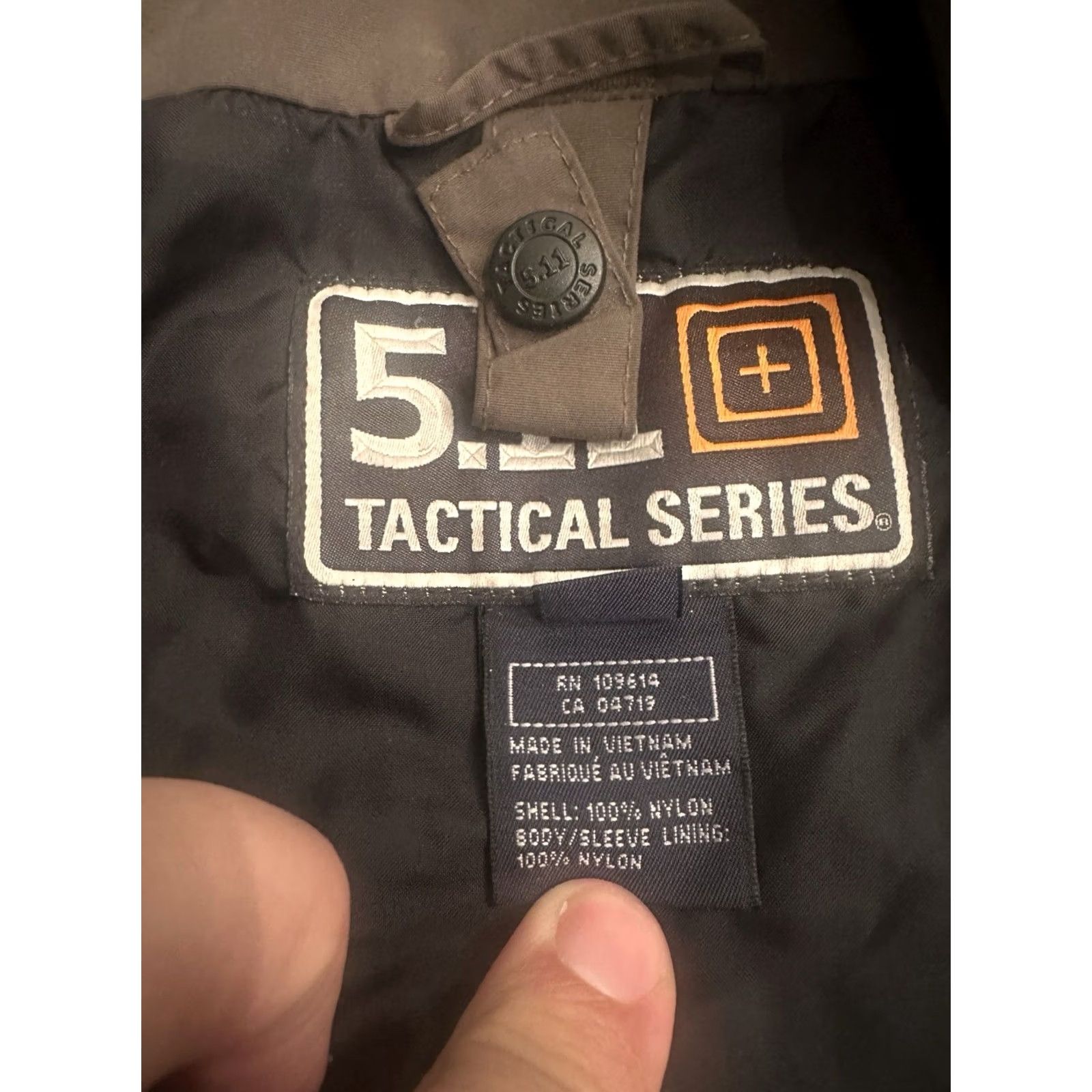 Vintage 511 Tactical Jacket Men 2XL Green 4 In 1 No Liner NRA National Rifle Association Windbreaker Hooded Nylon Jacket 511 4 In 1 Green Mens 2XL finance> Size US XXL / EU 58 / 5 - 7 Thumbnail