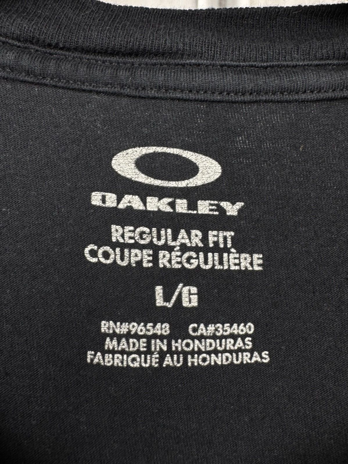 Oakley Oakley vintage big logo black tee shirt Size US L / EU 52-54 / 3 - 8 Thumbnail