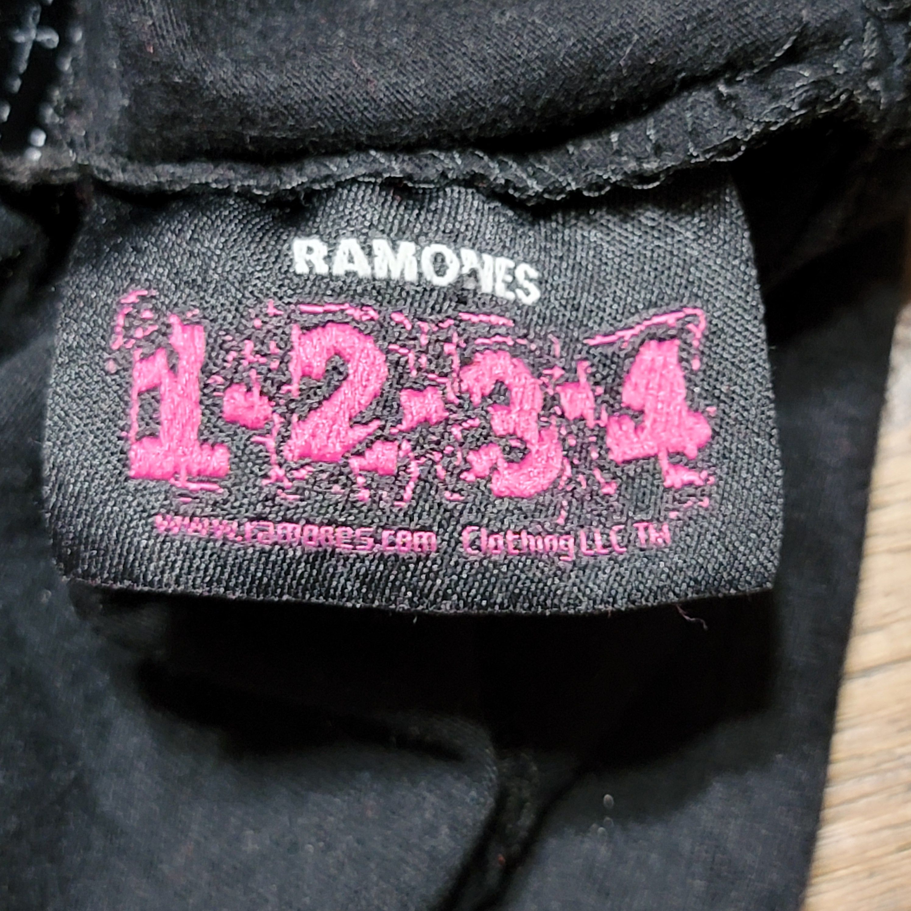 Bravado Bravado Black Unisex Tank Top "Ramones" - Size Large* Size L / US 10 / IT 46 - 5 Thumbnail