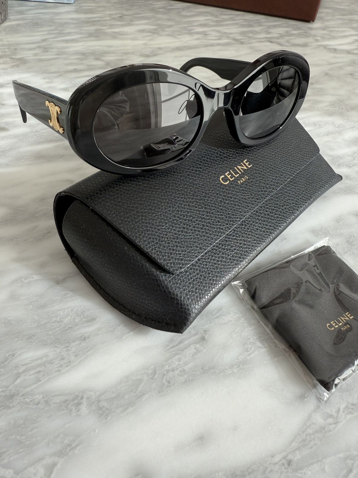 Celine Celine Triomphe Oval-frame black sunglasses Size ONE SIZE - 1 Thumbnail
