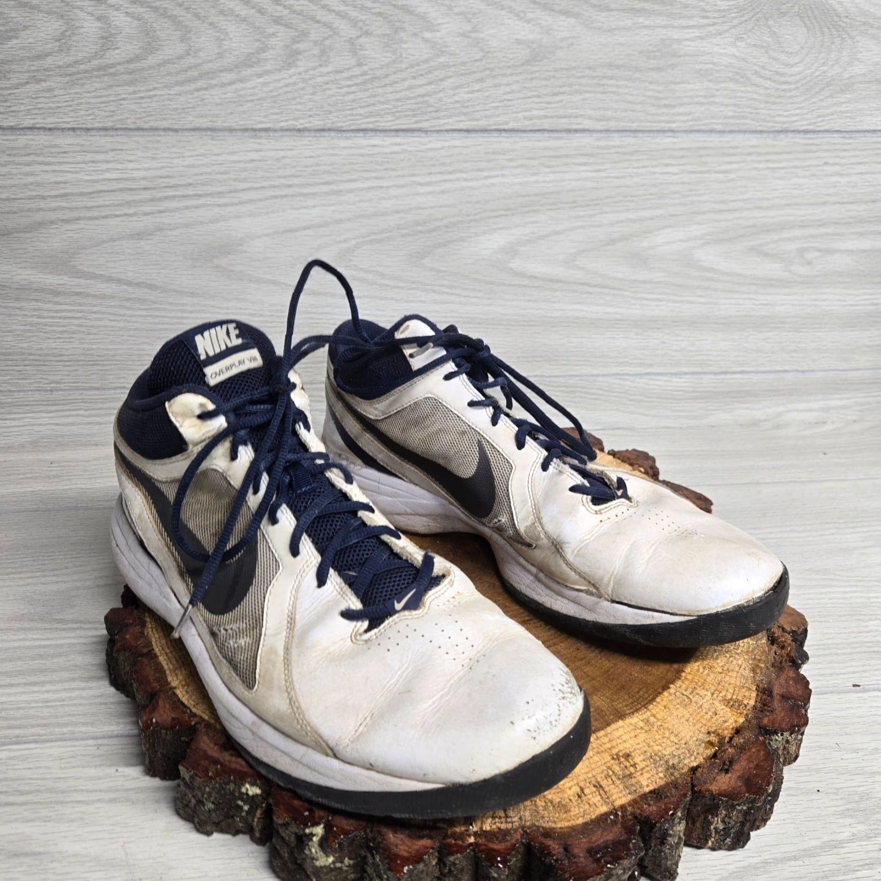 Nike Nike Overplay VIII Low Top Basketball Shoes White Blue 637382-103 Adult Men's 13 Nike Overplay Viii Size US L / EU 52-54 / 3 - 2 Thumbnail