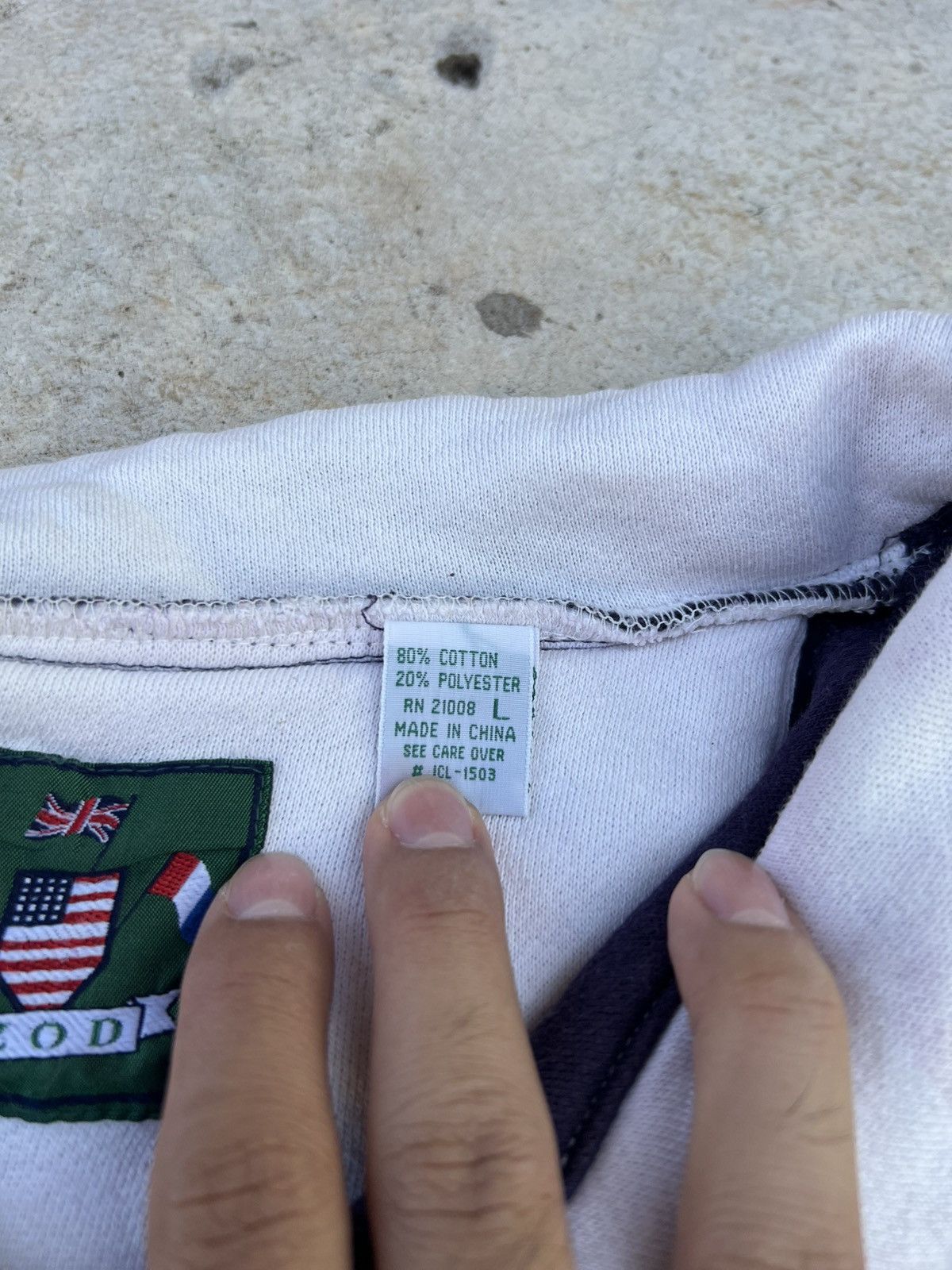 Izod Izod Half Zip Size US L / EU 52-54 / 3 - 8 Thumbnail