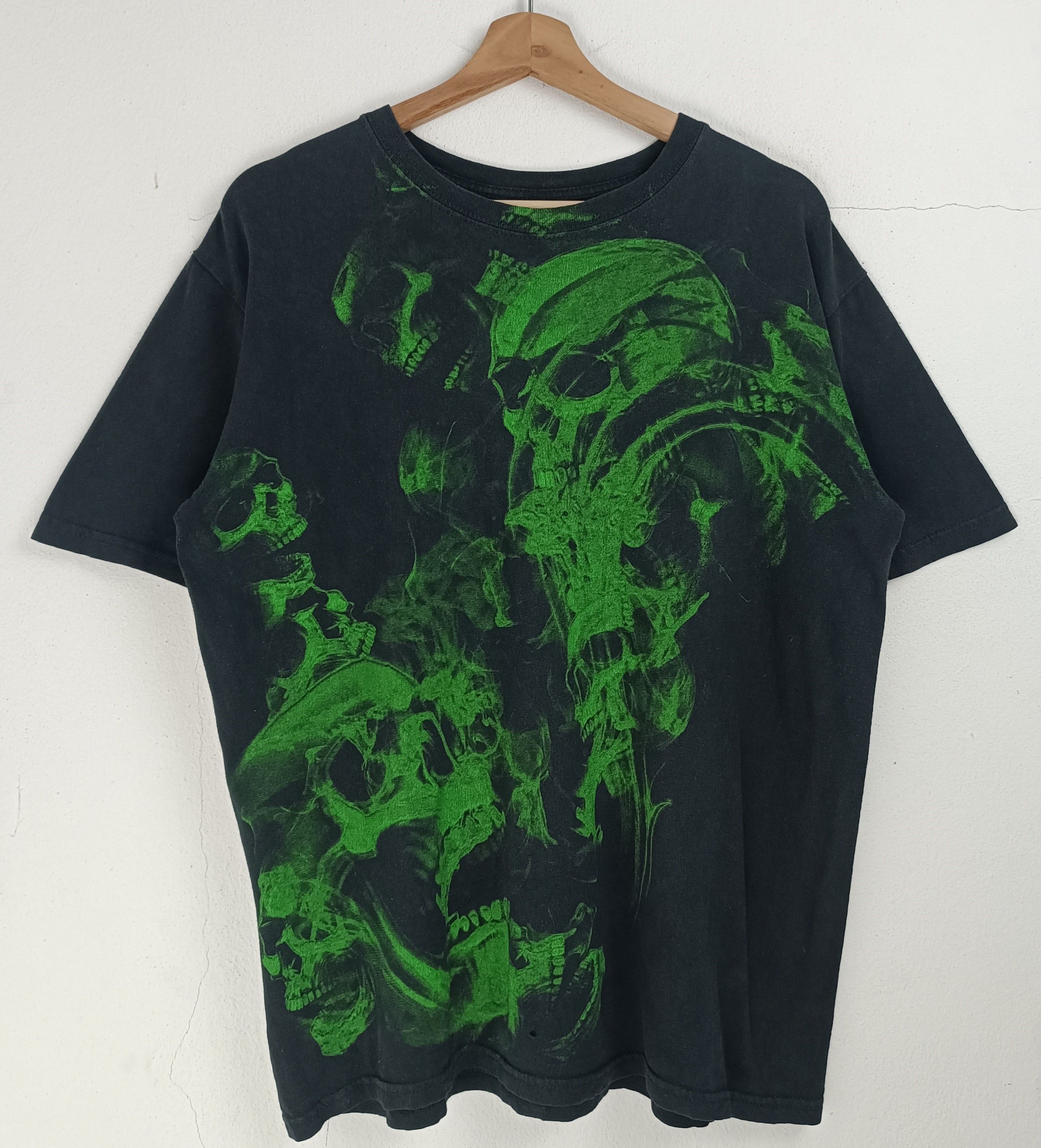 Affliction VINTAGE Y2K GREEN SMOKEY GOBLIN SKULL JNCO ED DIESEL PUNK Ts Size US L / EU 52-54 / 3 - 3 Thumbnail
