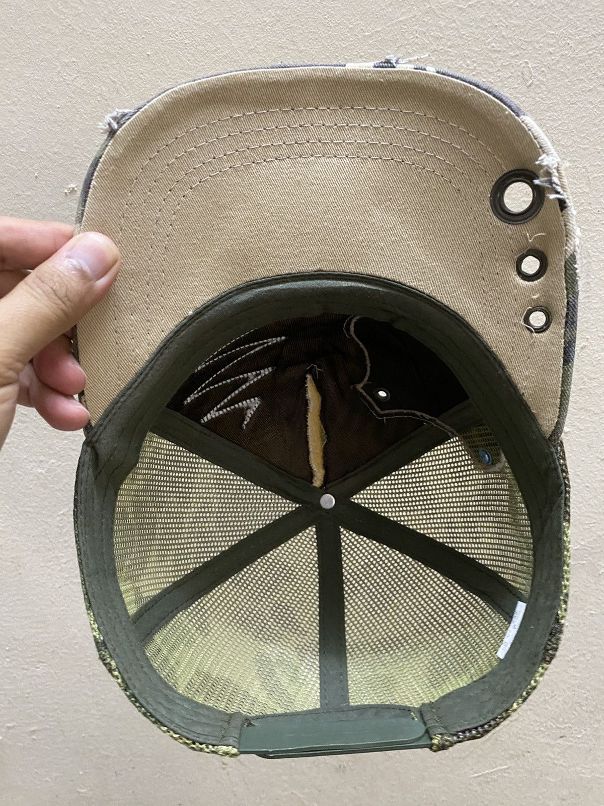 Other Avant Garde Distressed Frog Camo Trucker Hat Size ONE SIZE - 5 Thumbnail