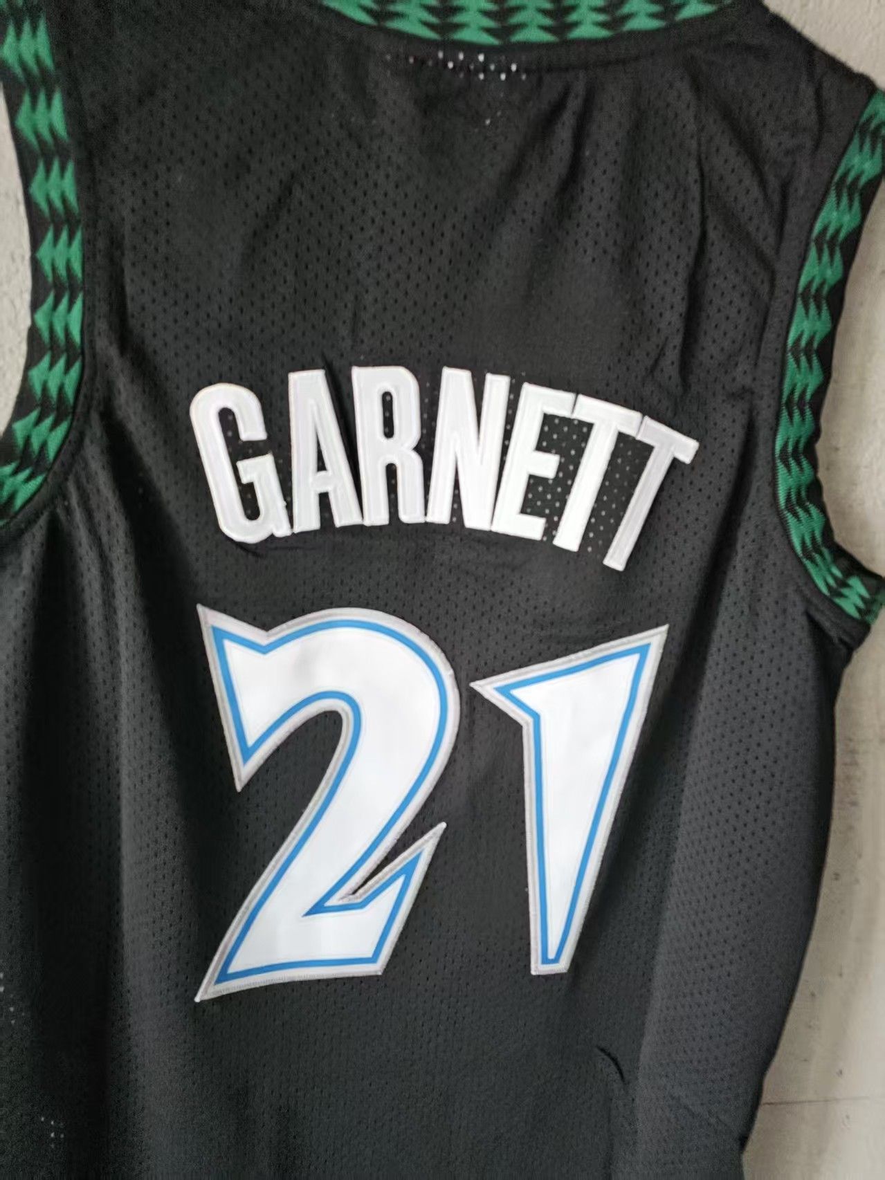 NBA Timberwolves 21 Garnett Jersey Size US S / EU 44-46 / 1 - 5 Thumbnail
