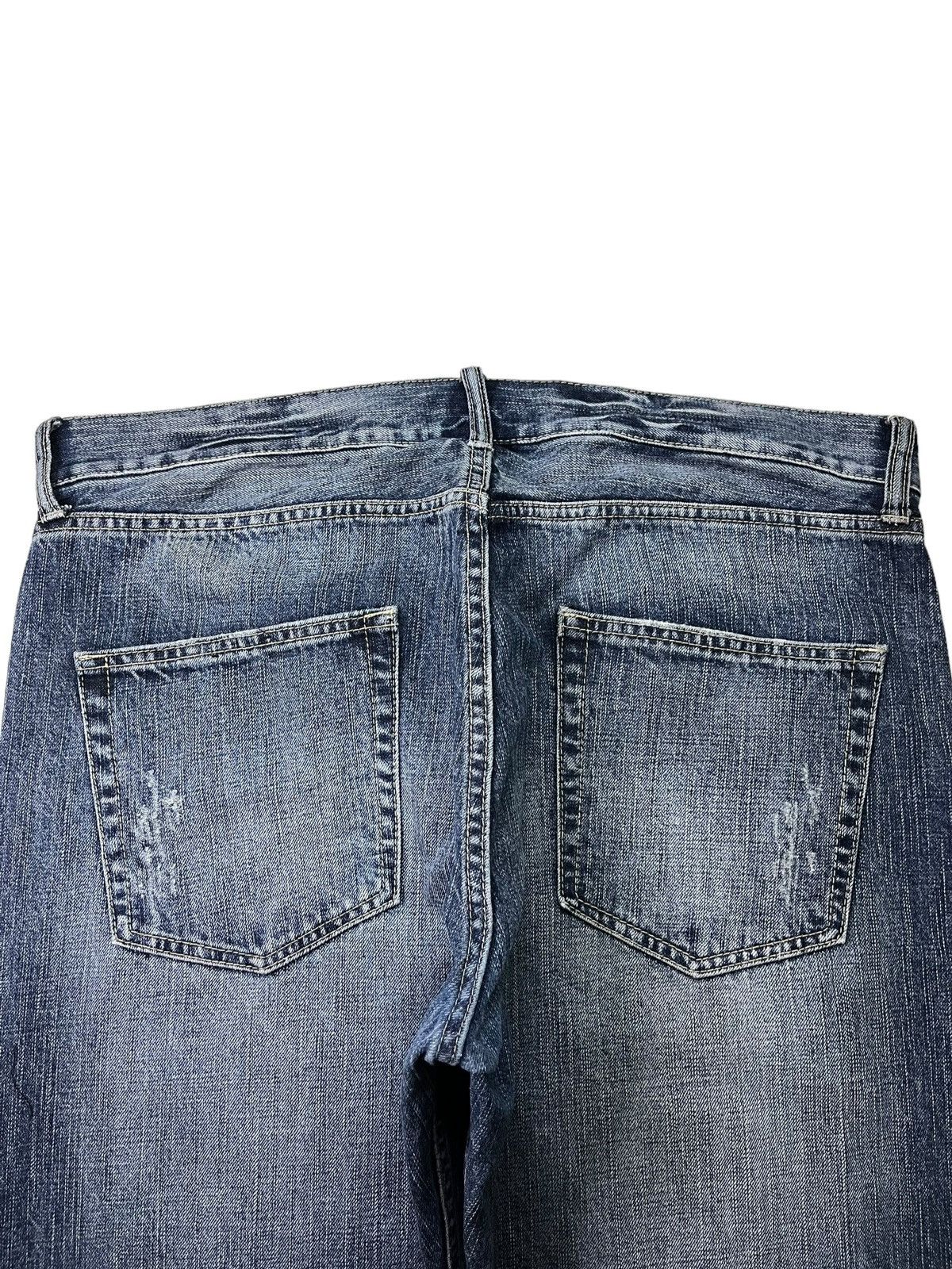 Japanese Brand Vintage Japanese Brand Bleached Style Distressed Baggy Jeans Size US 37 - 8 Thumbnail