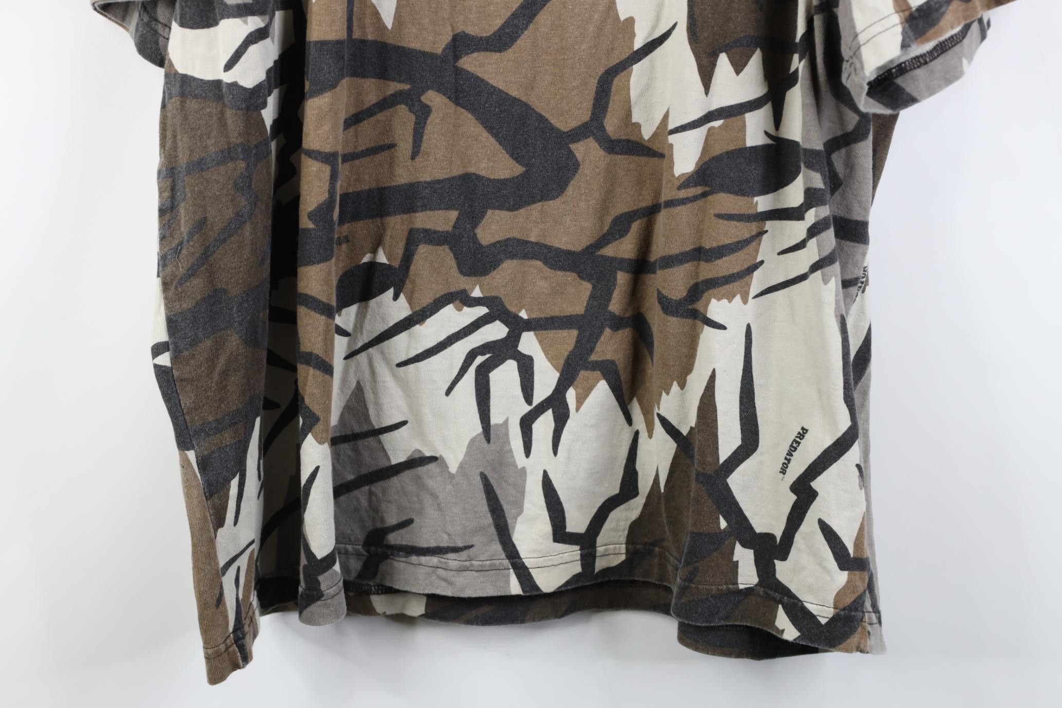 Vintage Vintage 90s Streetwear Camouflage T-Shirt Cotton USA Size US XL / EU 56 / 4 - 13 Thumbnail