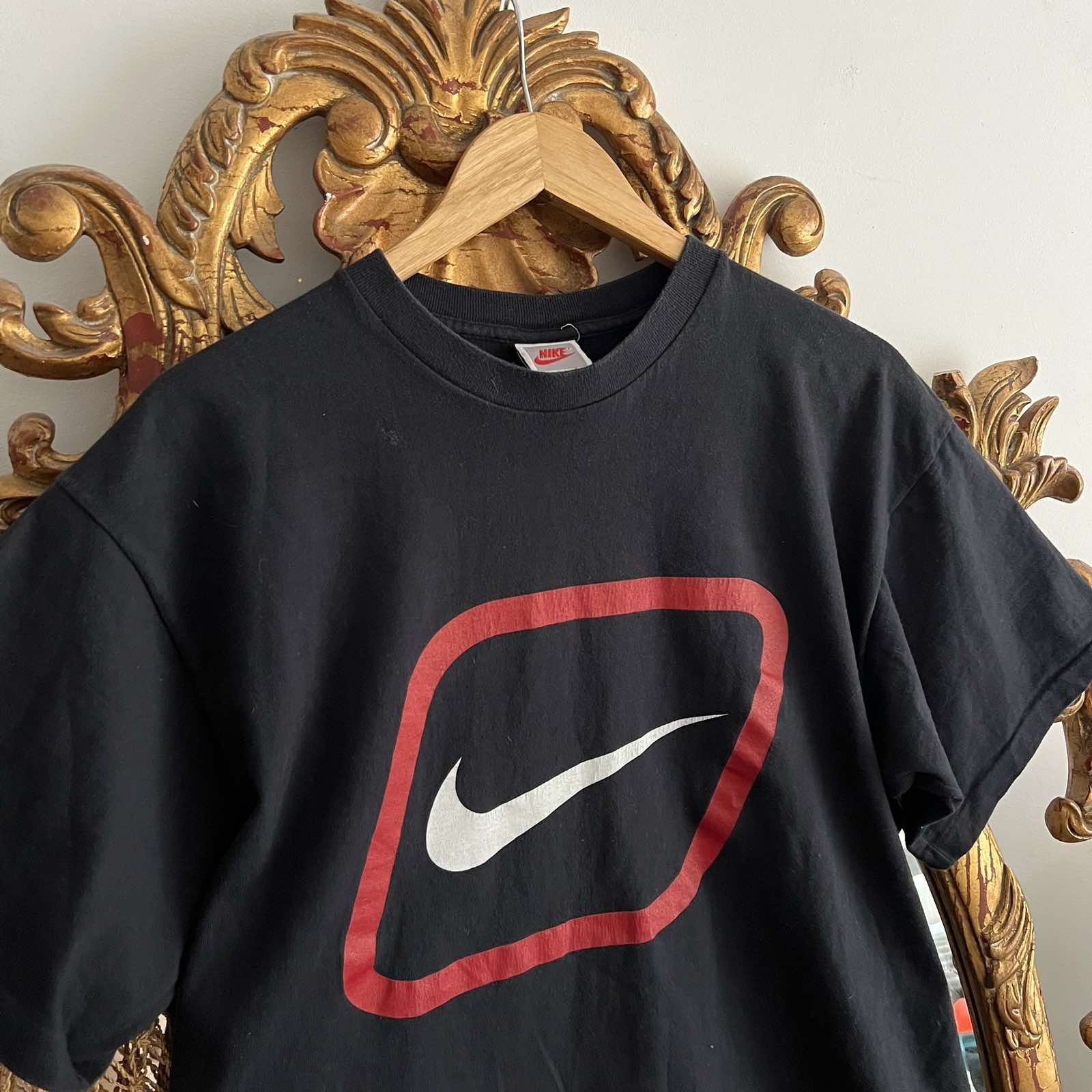 Nike × Vintage Vtg 90s Nike Tee Big Logo T-shirt Red Tag Sz L Size US L / EU 52-54 / 3 - 2 Thumbnail