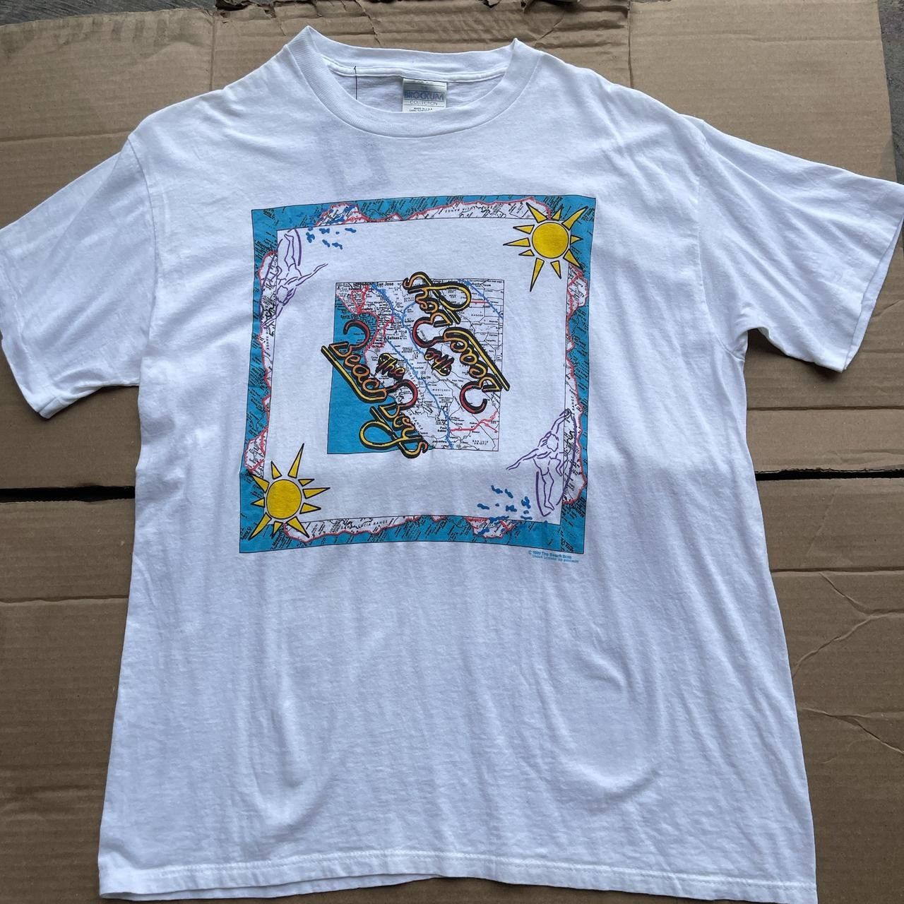 Vintage Vintage 1990s Beach Boys Tee Size US XL / EU 56 / 4 - 1 Thumbnail