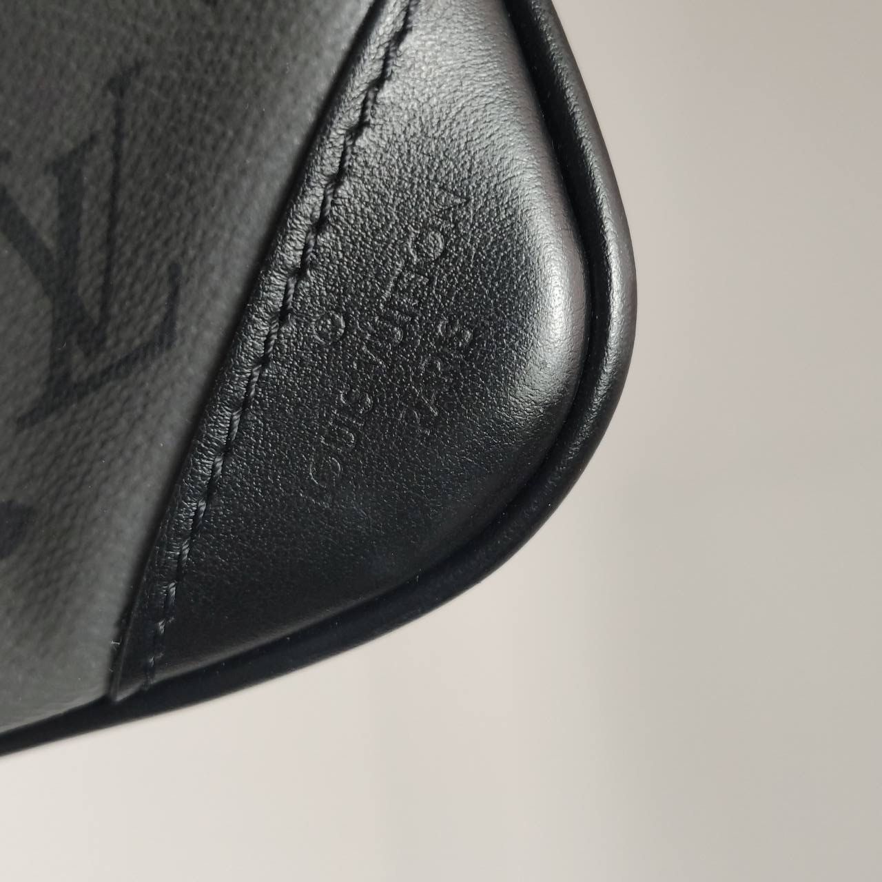 Louis Vuitton Louis Vuitton Trio Messenger Size ONE SIZE - 16 Thumbnail