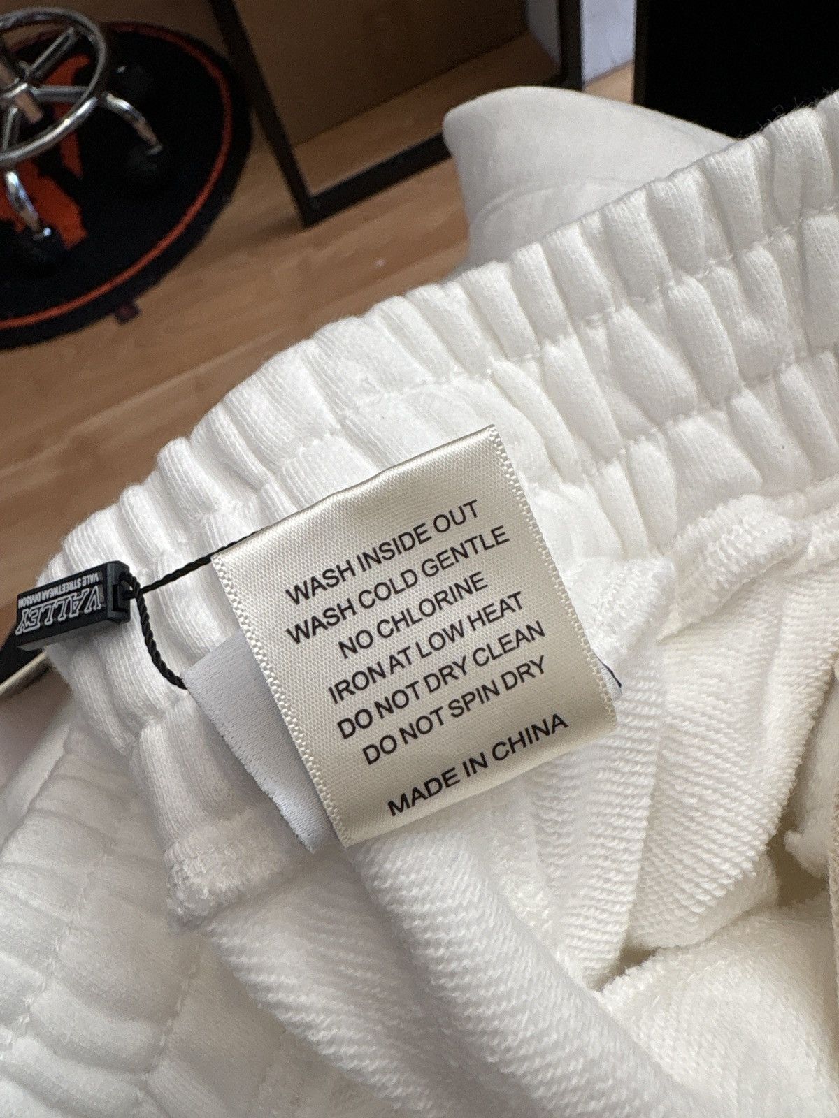Vale Vale Forever White Flag Sweatpants Size US 34 / EU 50 - 5 Thumbnail